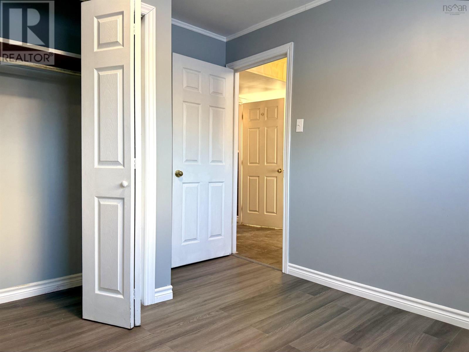 Property 33 of 40 of 20 Dickey Street