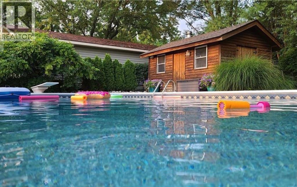 756 ST CLAIR PARKWAY - 5