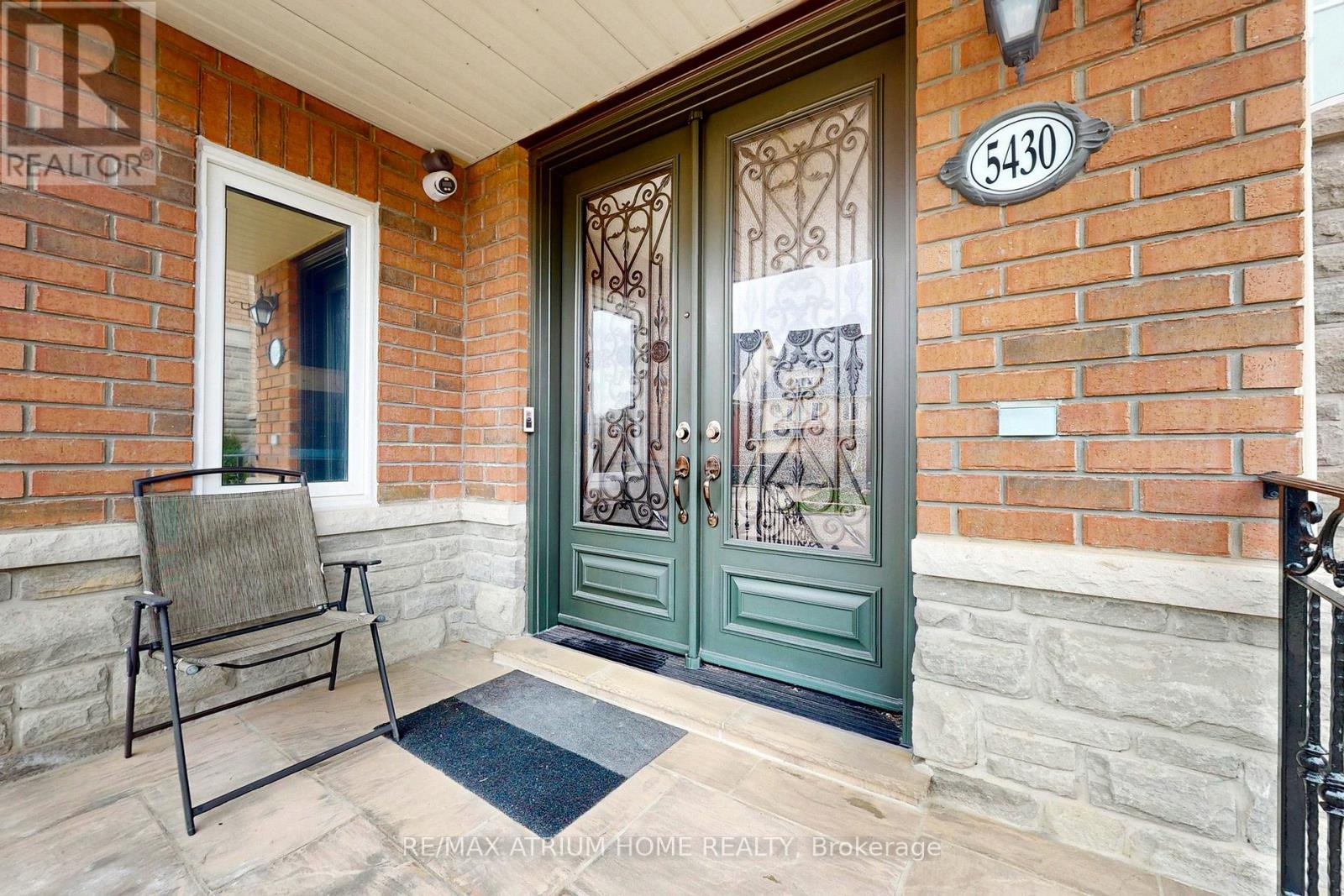 5430 OSCAR PETERSON BOULEVARD - 2