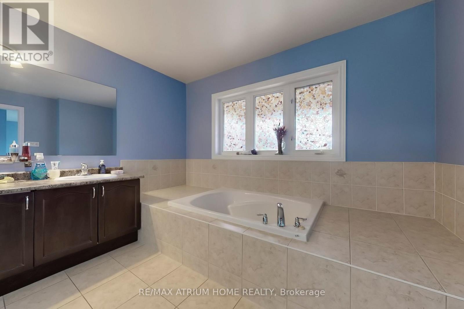5430 OSCAR PETERSON BOULEVARD - 24