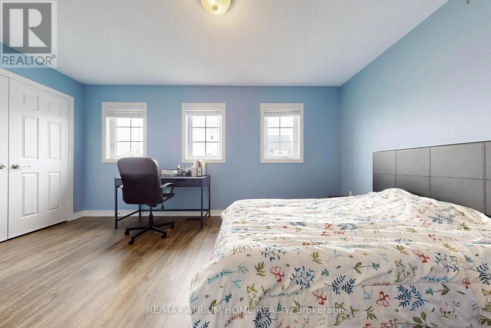 5430 OSCAR PETERSON BOULEVARD - 27
