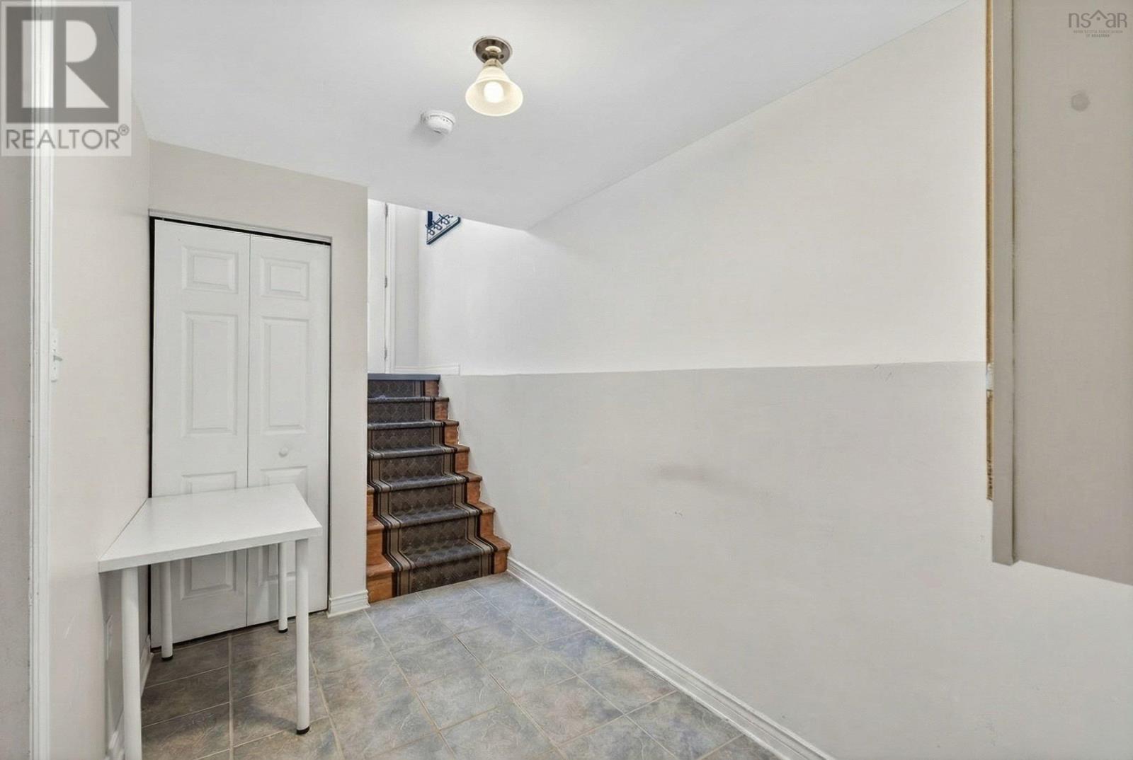 Property 28 of 38 of 38 Evans Avenue