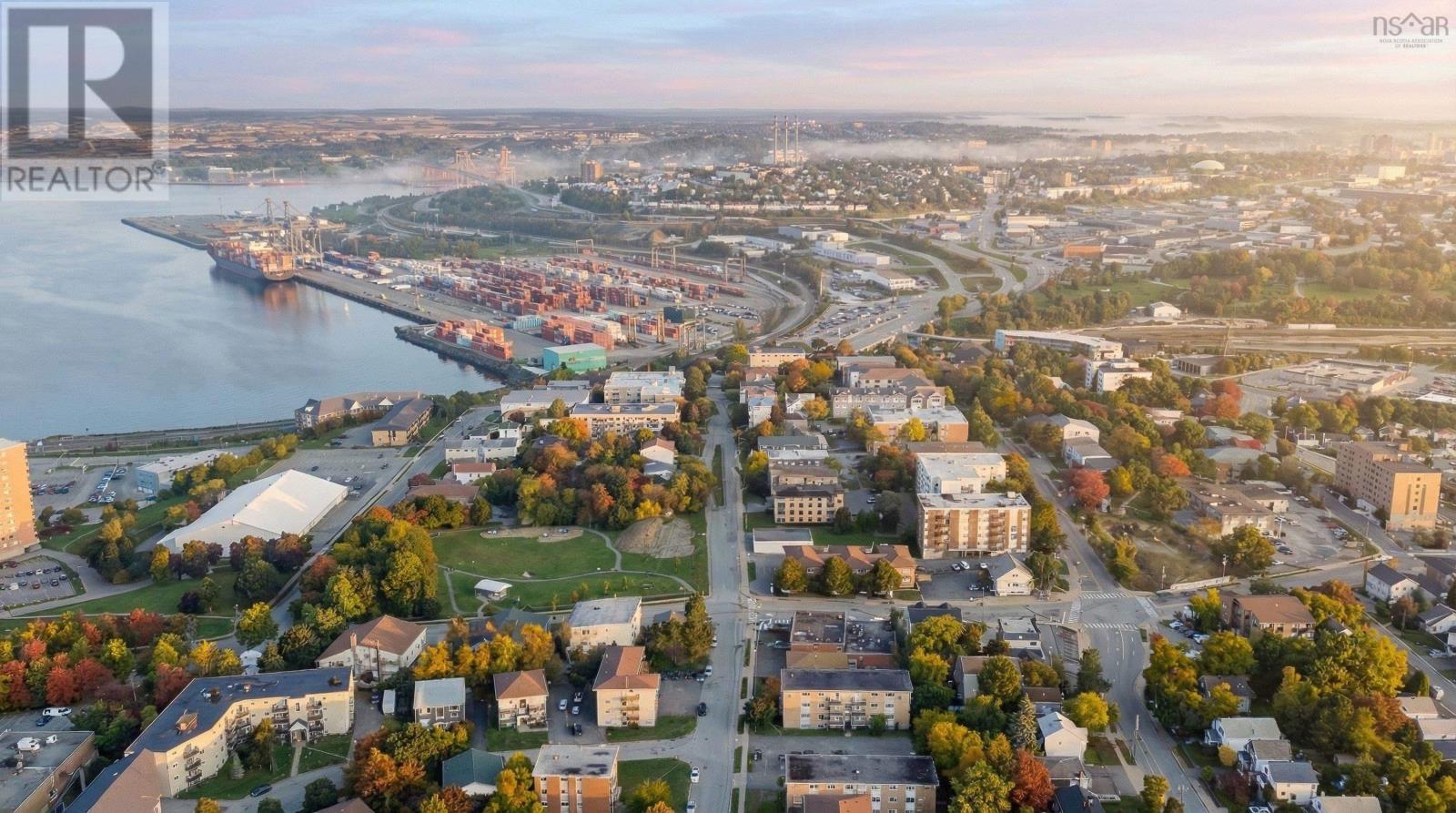 Property 35 of 38 of 38 Evans Avenue