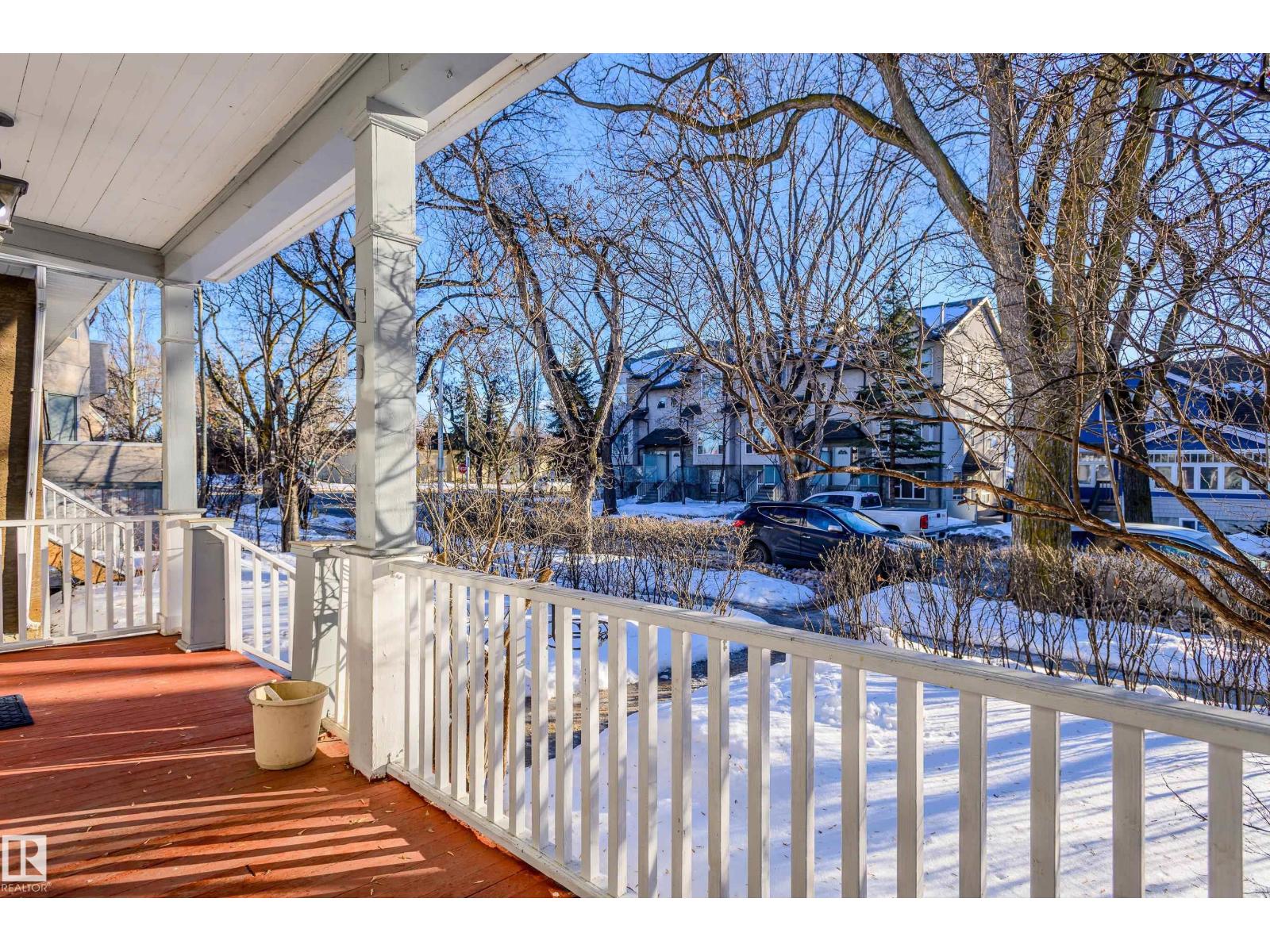 10918 81 AV NW, Edmonton