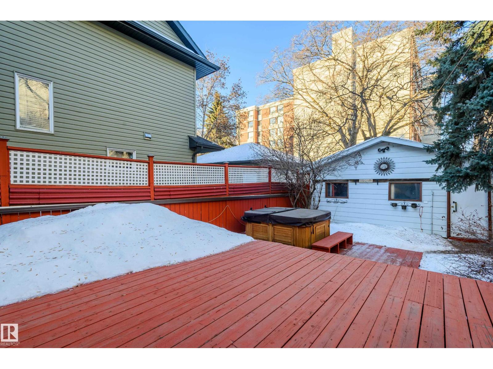 10918 81 AV NW, Edmonton