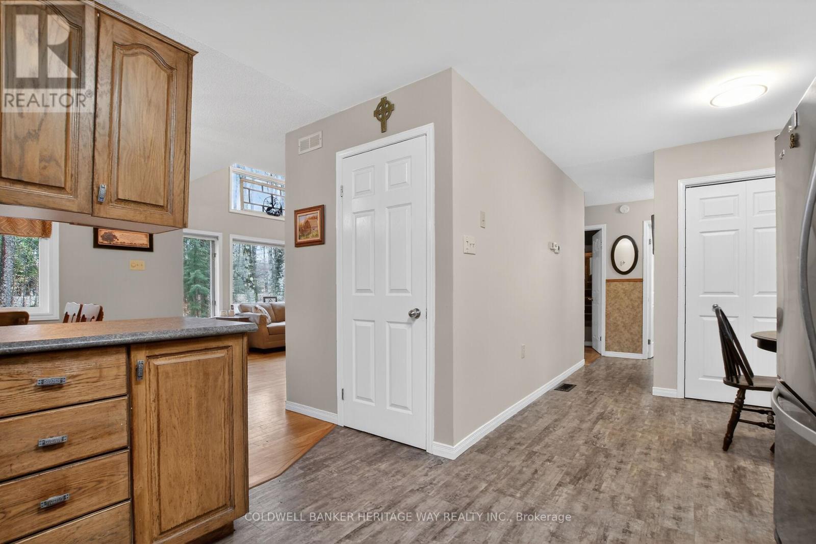 502 TENNYSON ROAD - 15