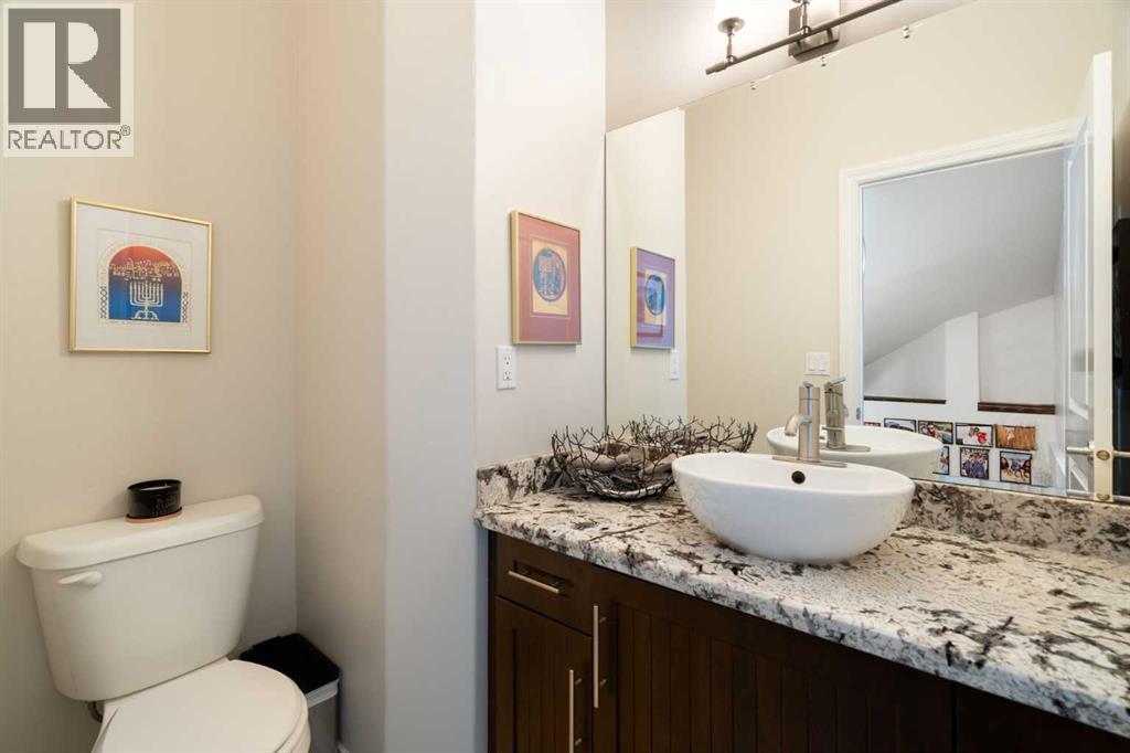 Single Family House for Sale in   Avenue SW Killarney/Glengarry Calgary 