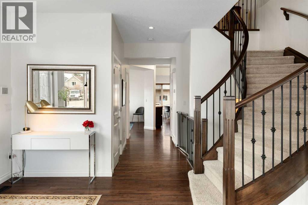 Single Family House for Sale in   Avenue SW Killarney/Glengarry Calgary 