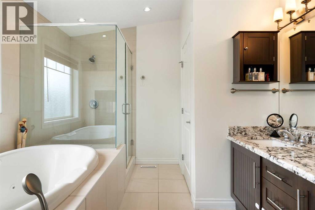 Single Family House for Sale in   Avenue SW Killarney/Glengarry Calgary 