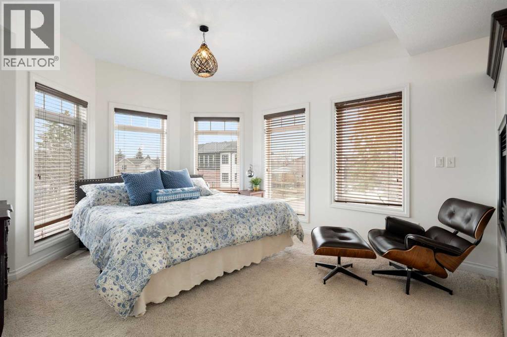 Single Family House for Sale in   Avenue SW Killarney/Glengarry Calgary 