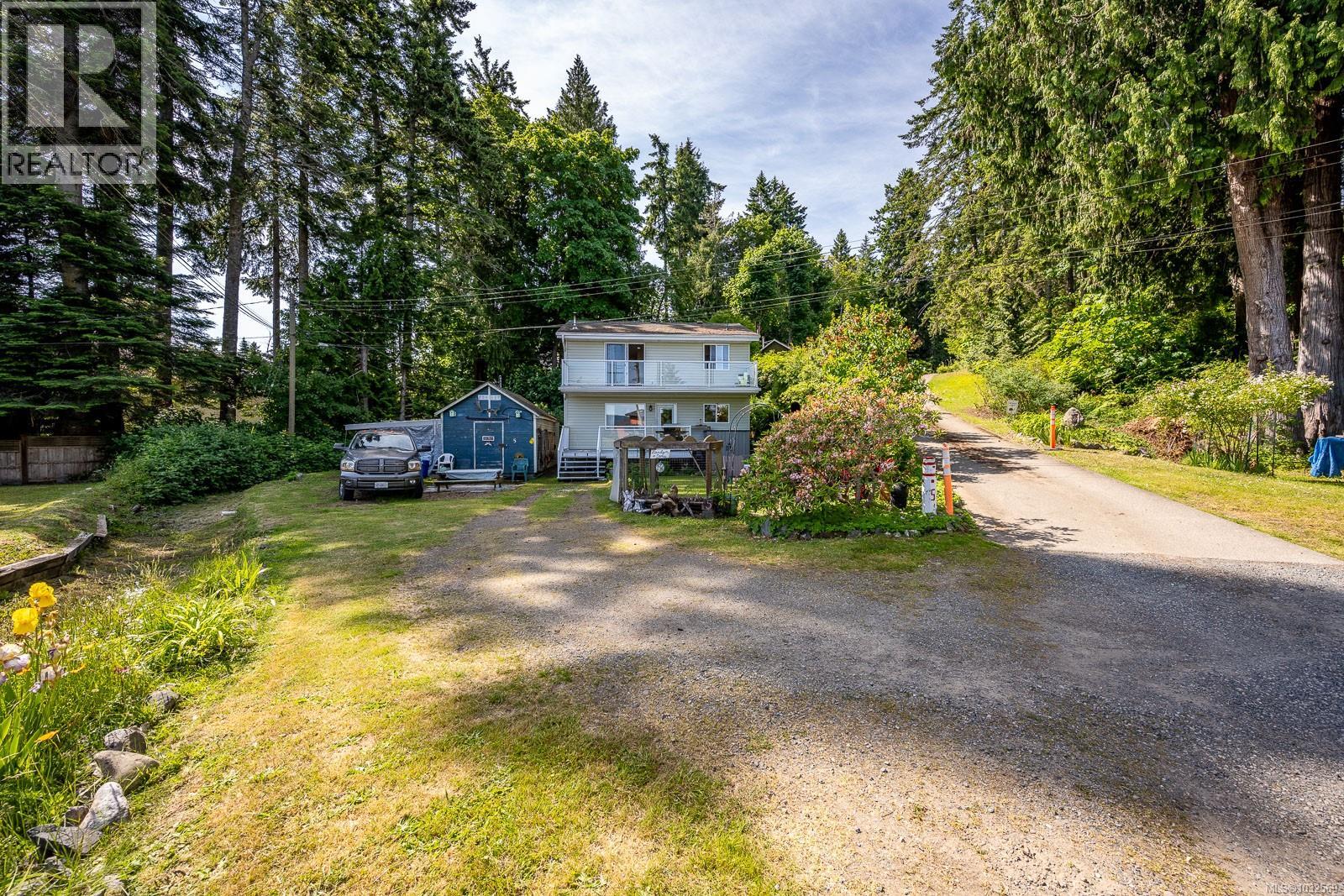 #5 6919 Island Hwy W - 66