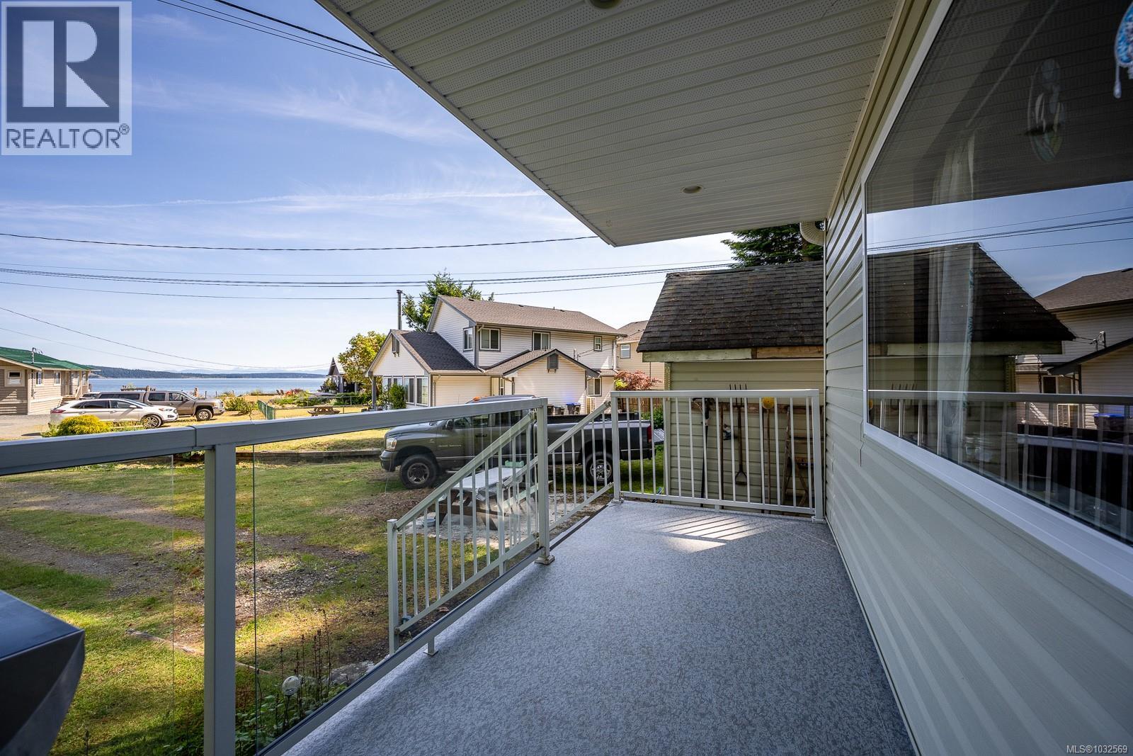 #5 6919 Island Hwy W - 69