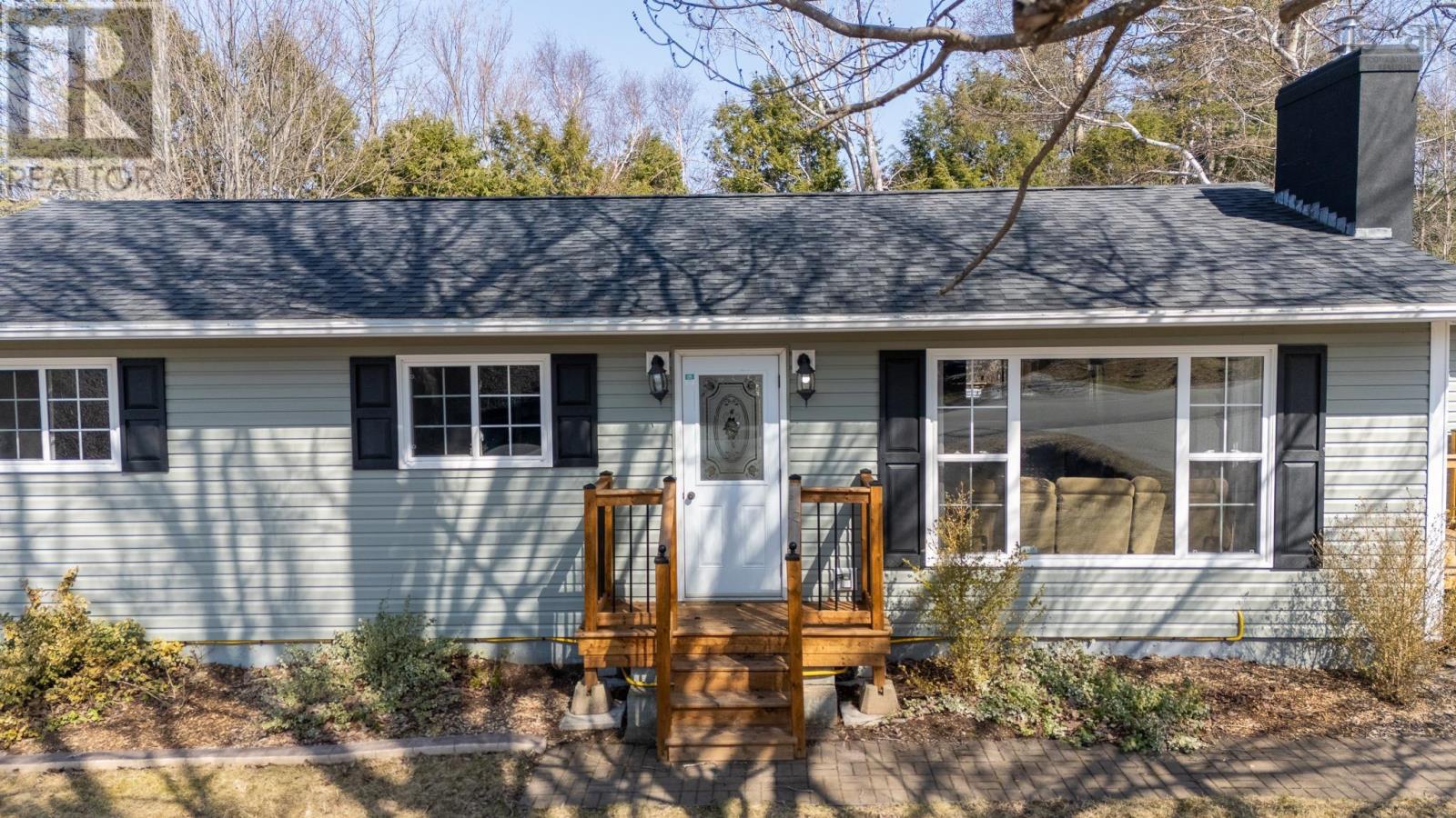 Property 39 of 47 of 123 Minas Crescent