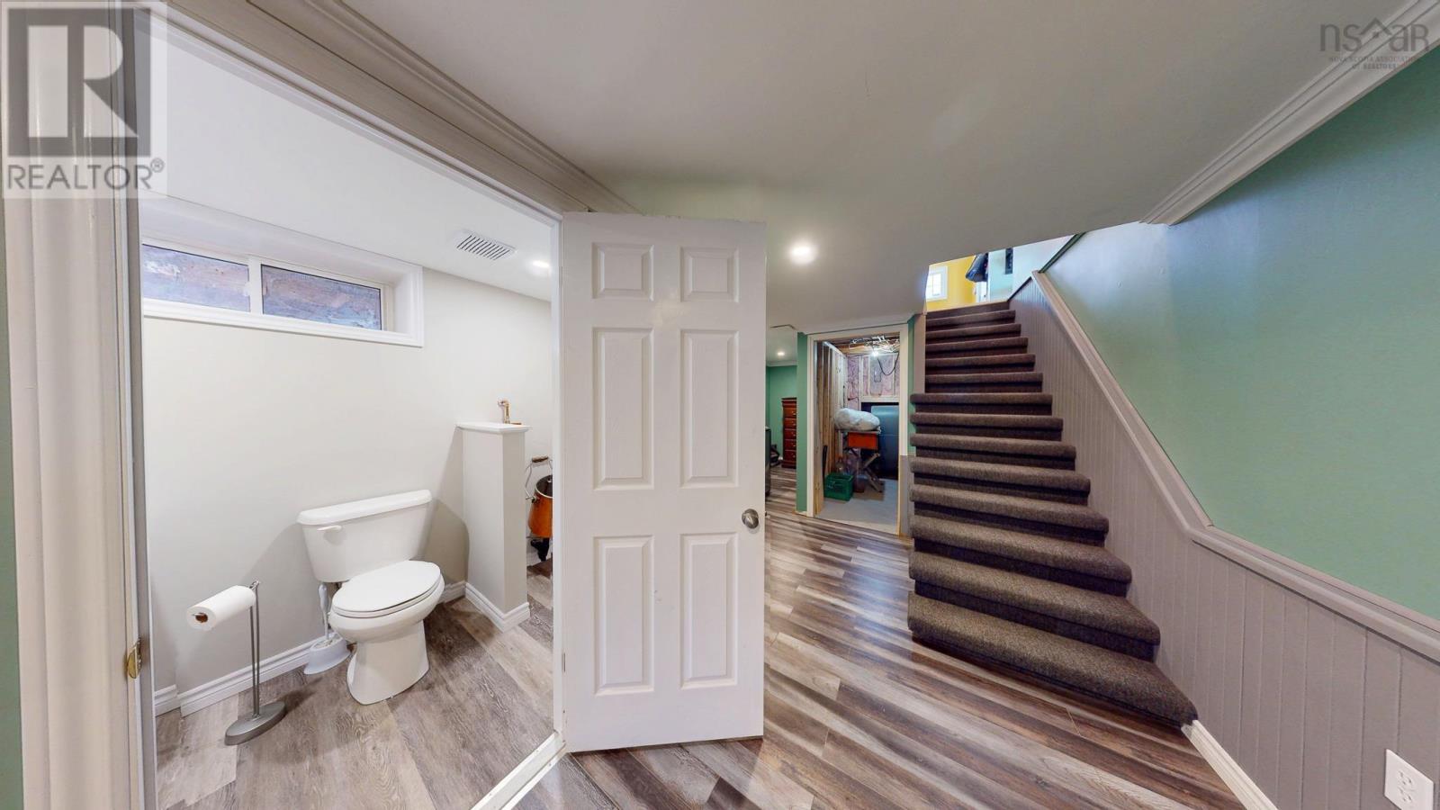 Property 28 of 47 of 123 Minas Crescent