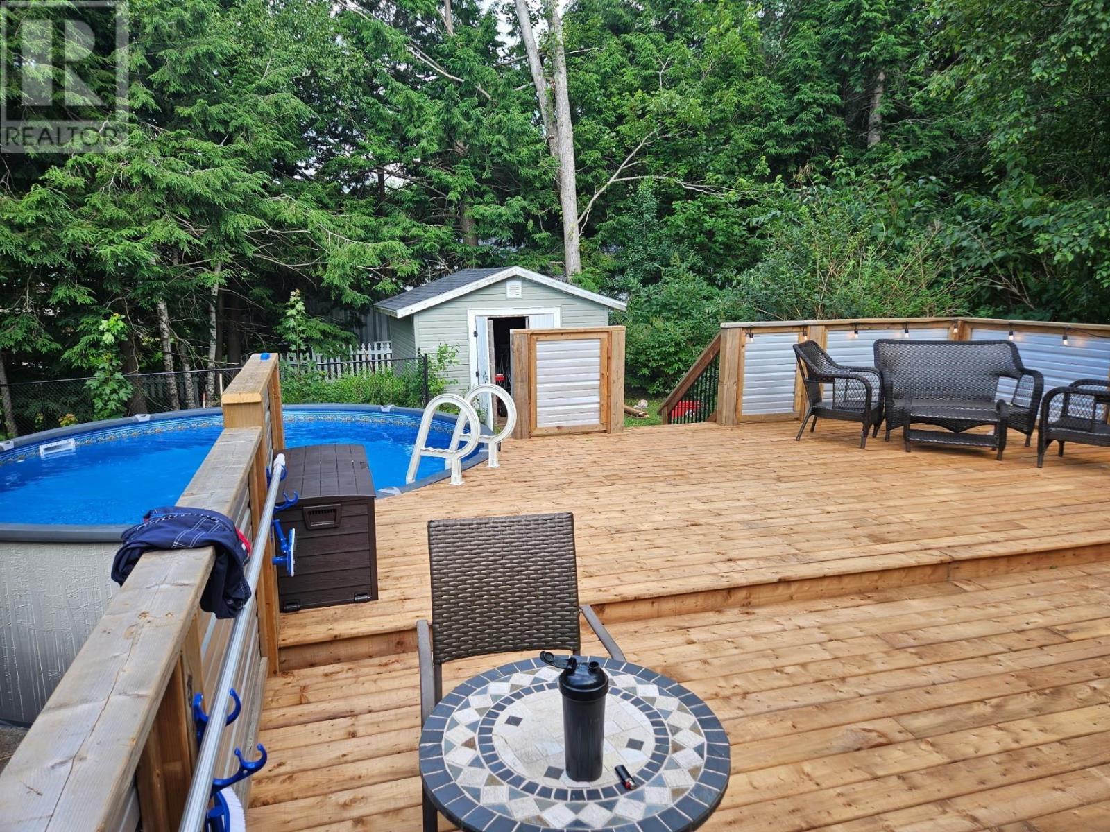 Property 42 of 47 of 123 Minas Crescent