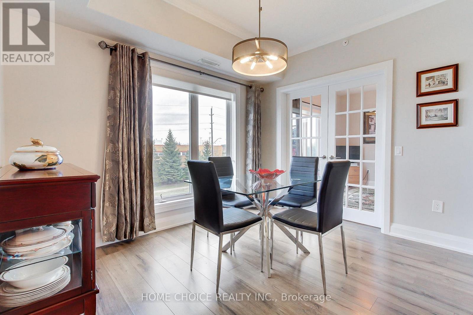 #301 720 YONGE STREET E - 13