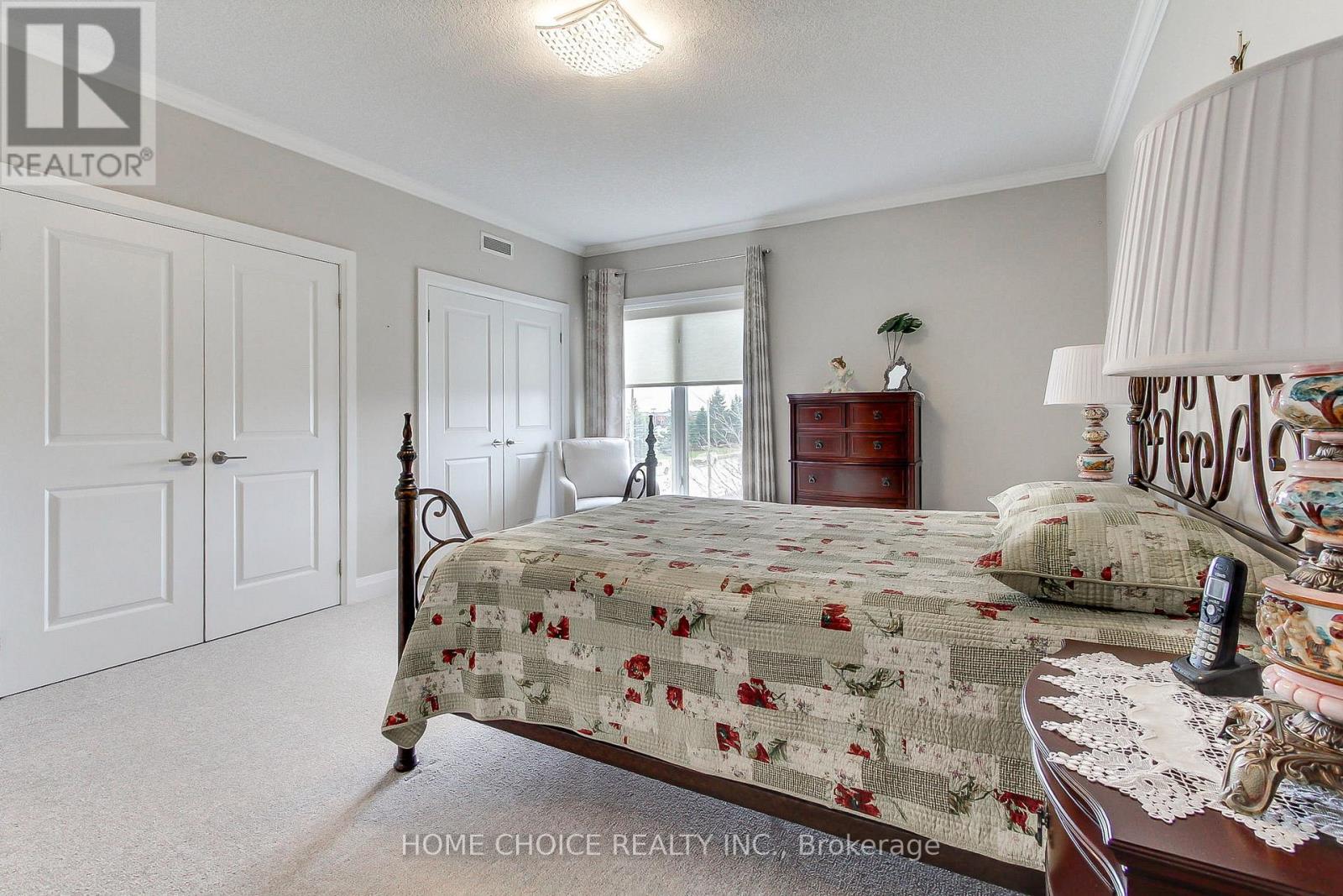 #301 720 YONGE STREET E - 23
