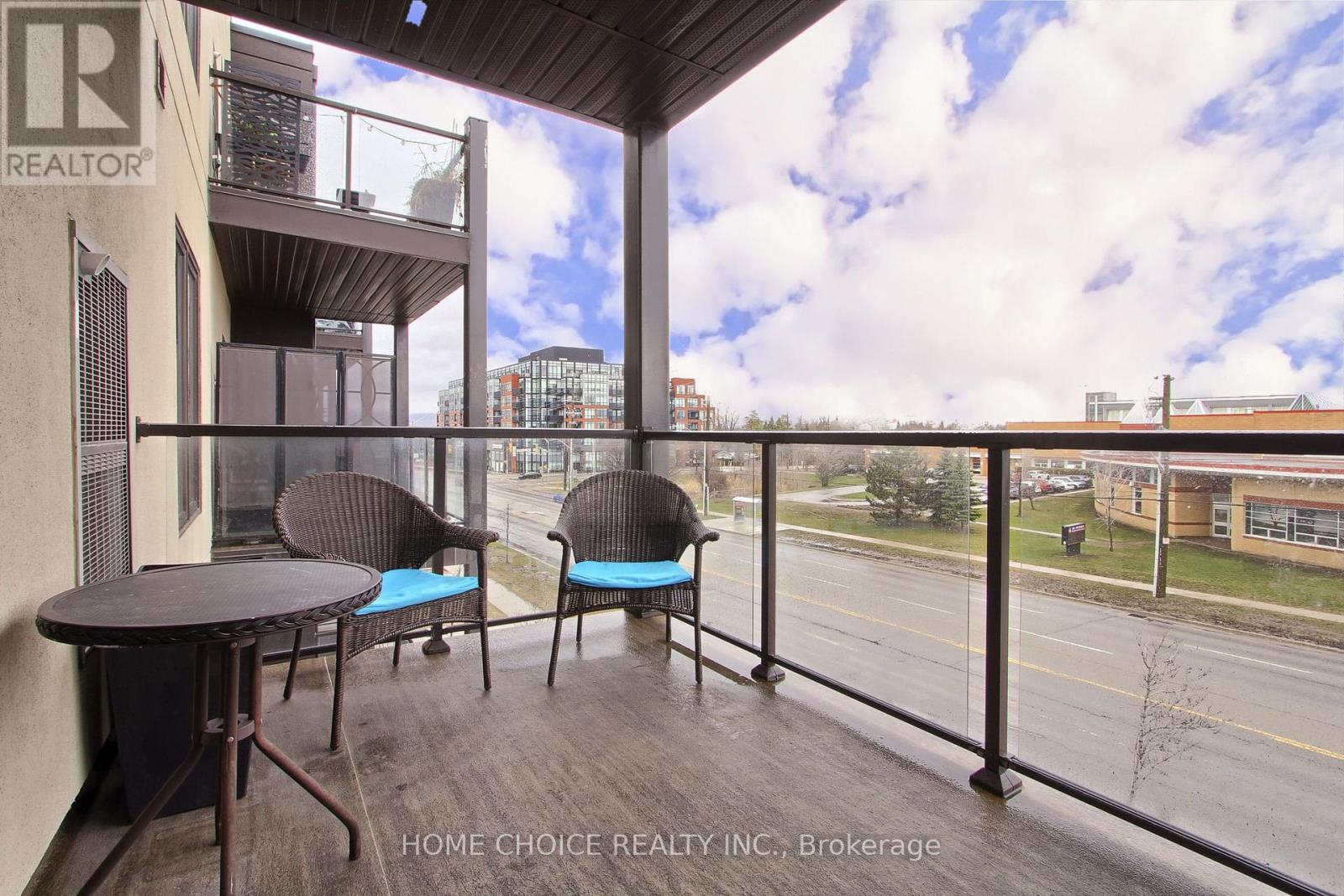 #301 720 YONGE STREET E - 33