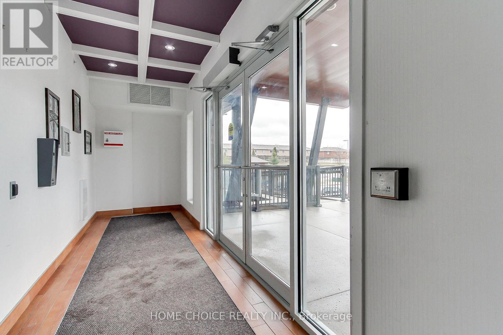 #301 720 YONGE STREET E - 4
