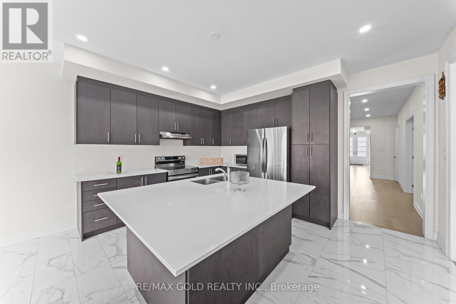105 WALKER ROAD W - 18