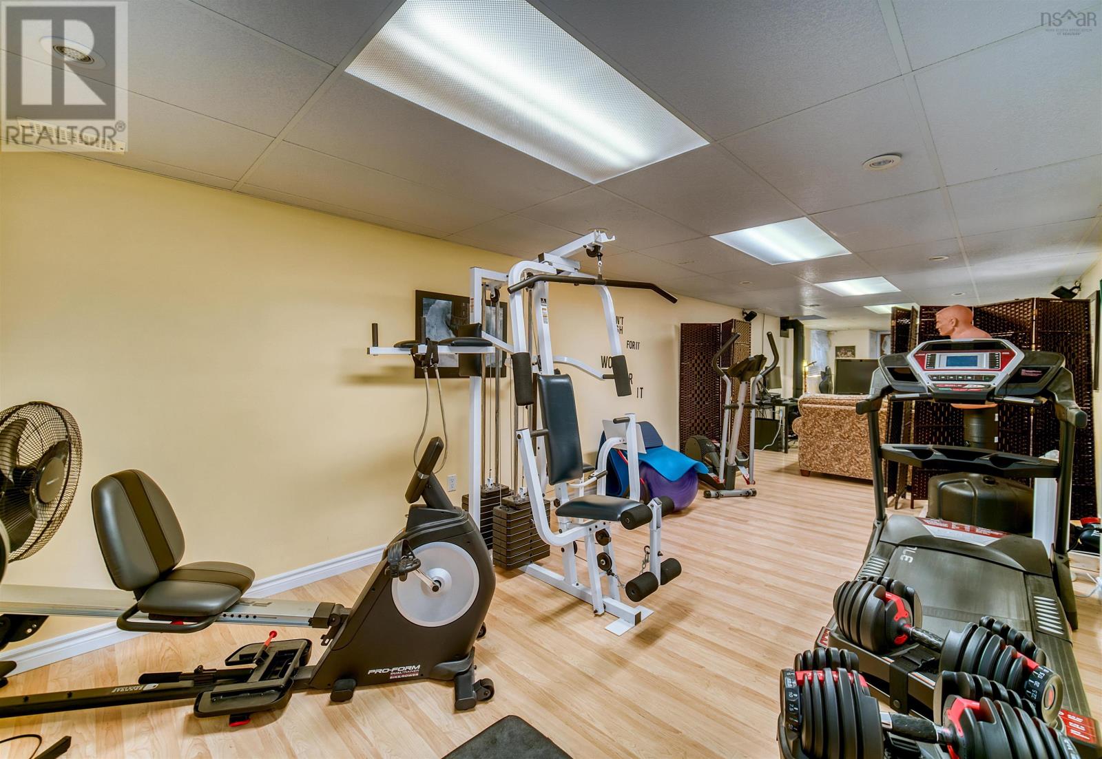 Property 27 of 50 of 20 Perry Court