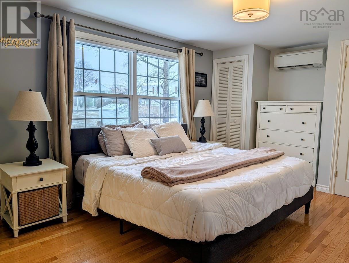 Property 20 of 38 of 62 MACLAUGHLIN Drive