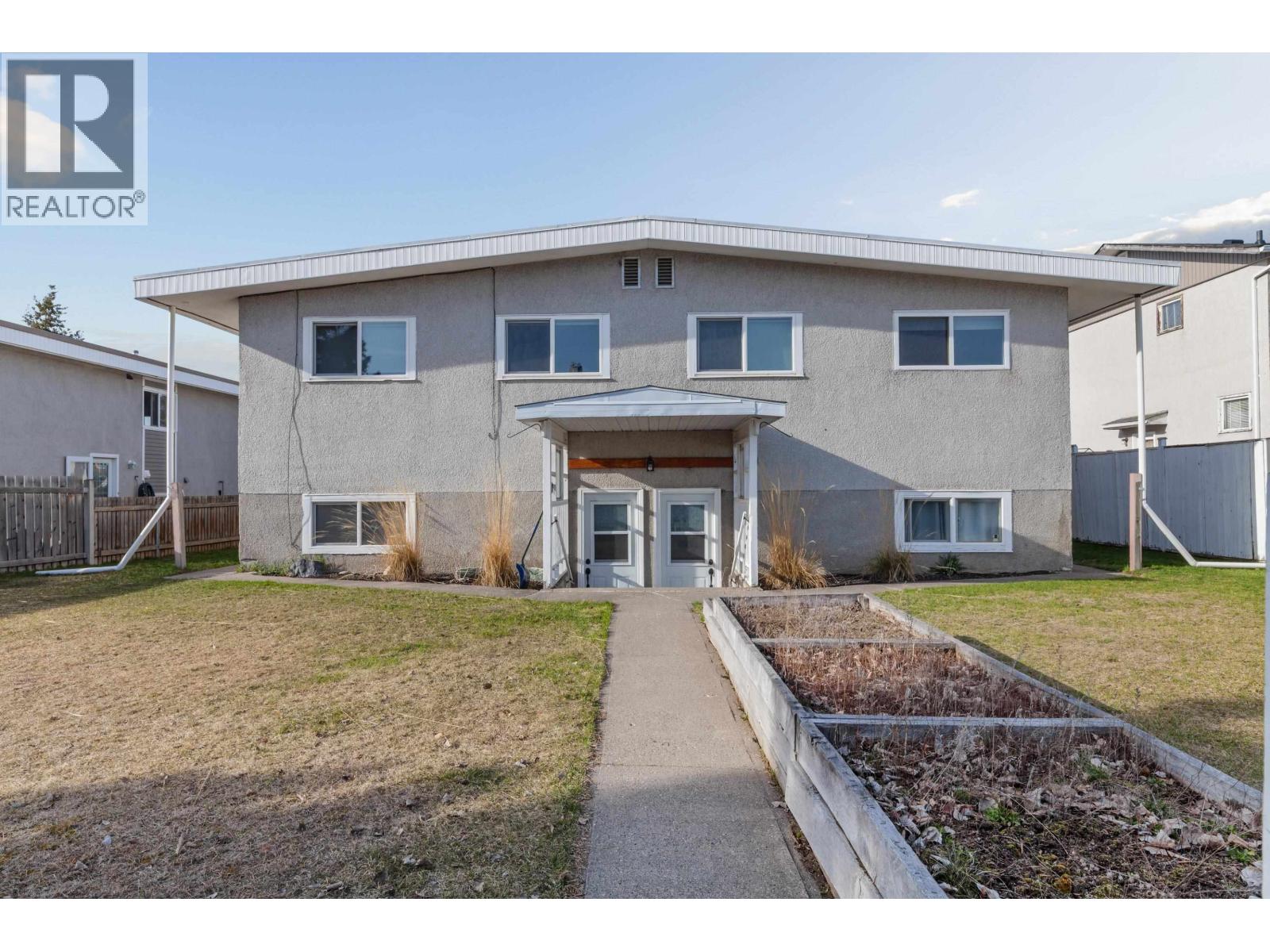 149-151 PIONEER AVENUE - 4