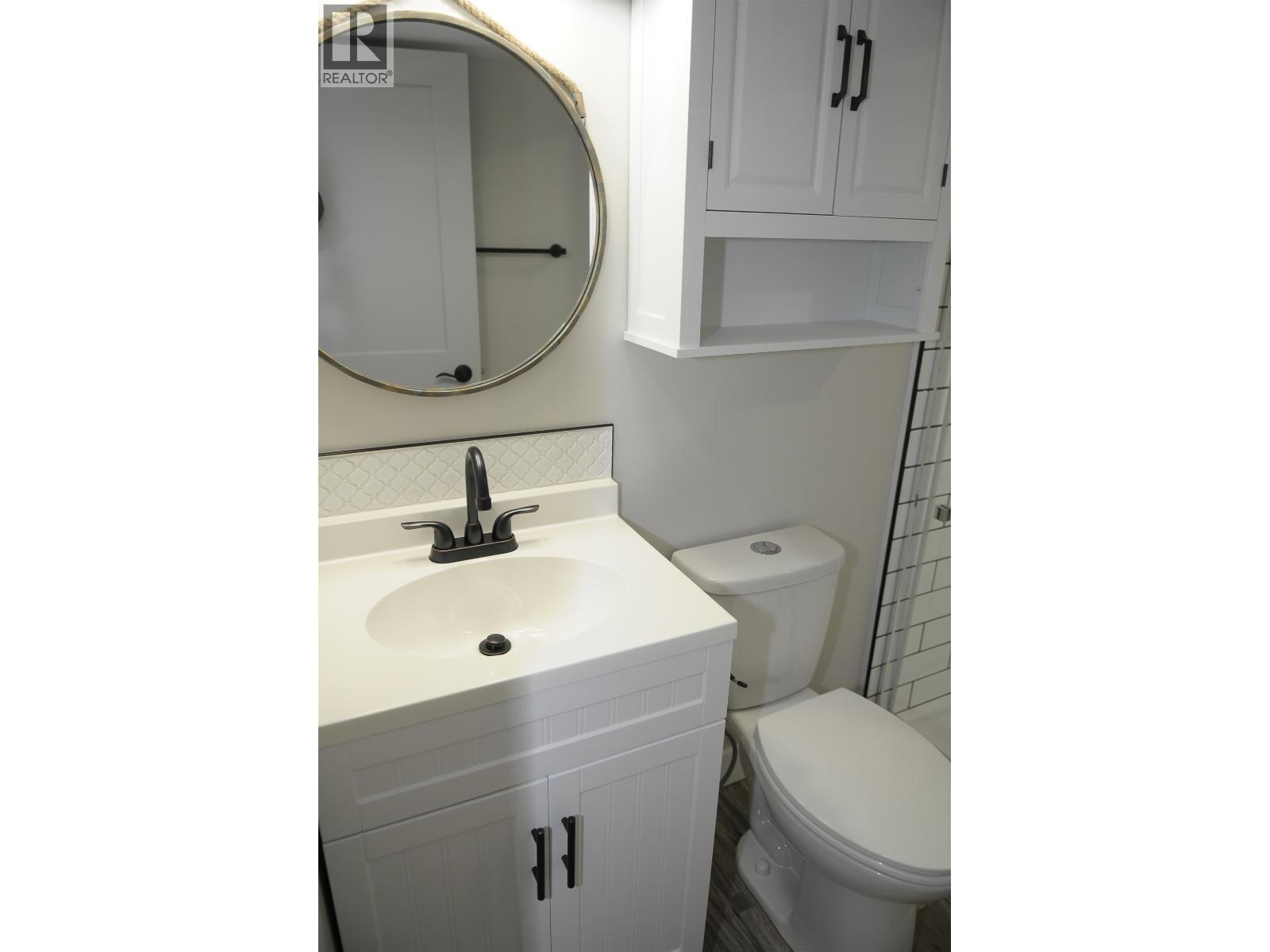 149-151 PIONEER AVENUE - 39