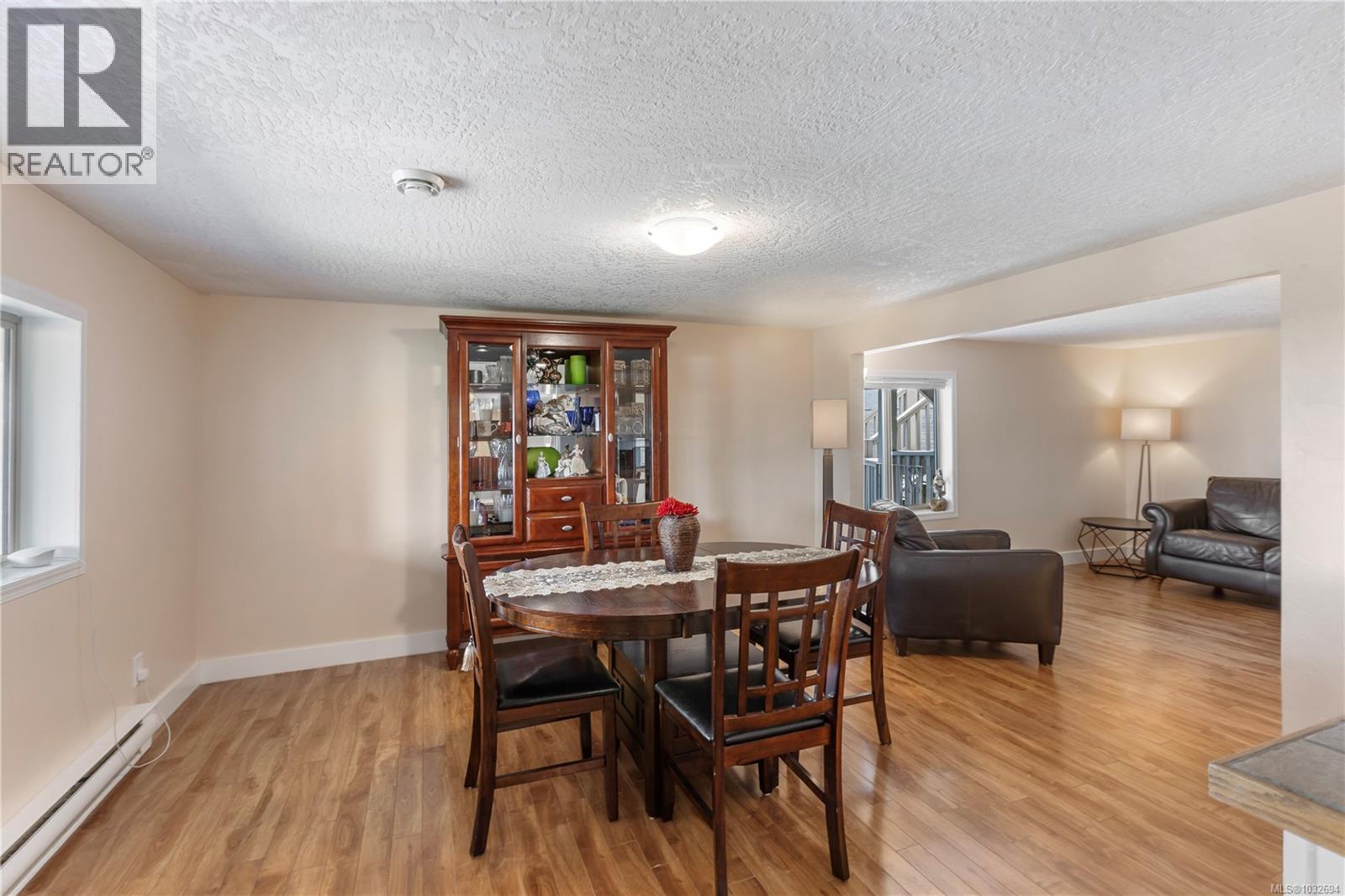  380 Crystalview Terrace, Langford