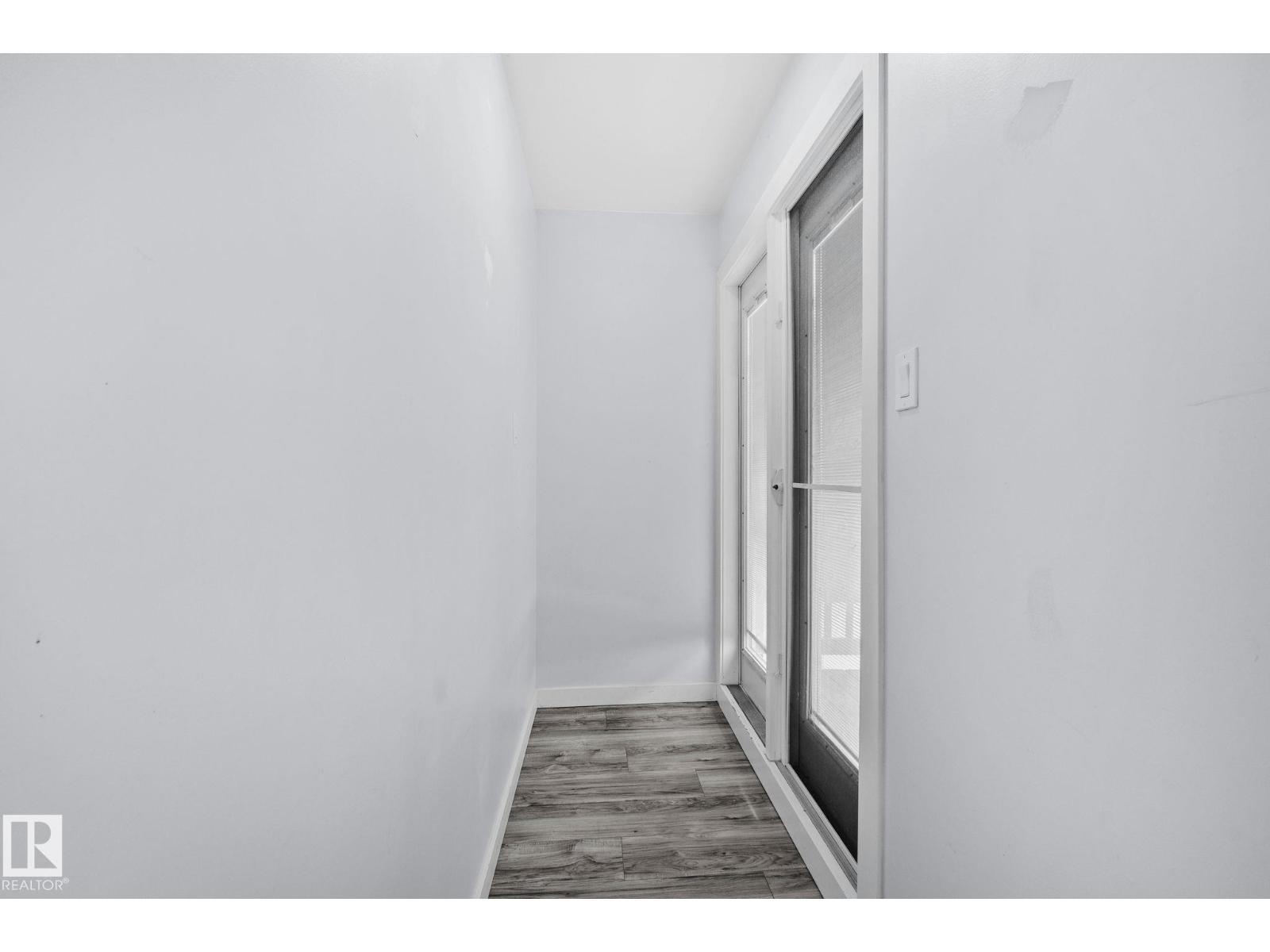 12002 37 ST NW, Edmonton