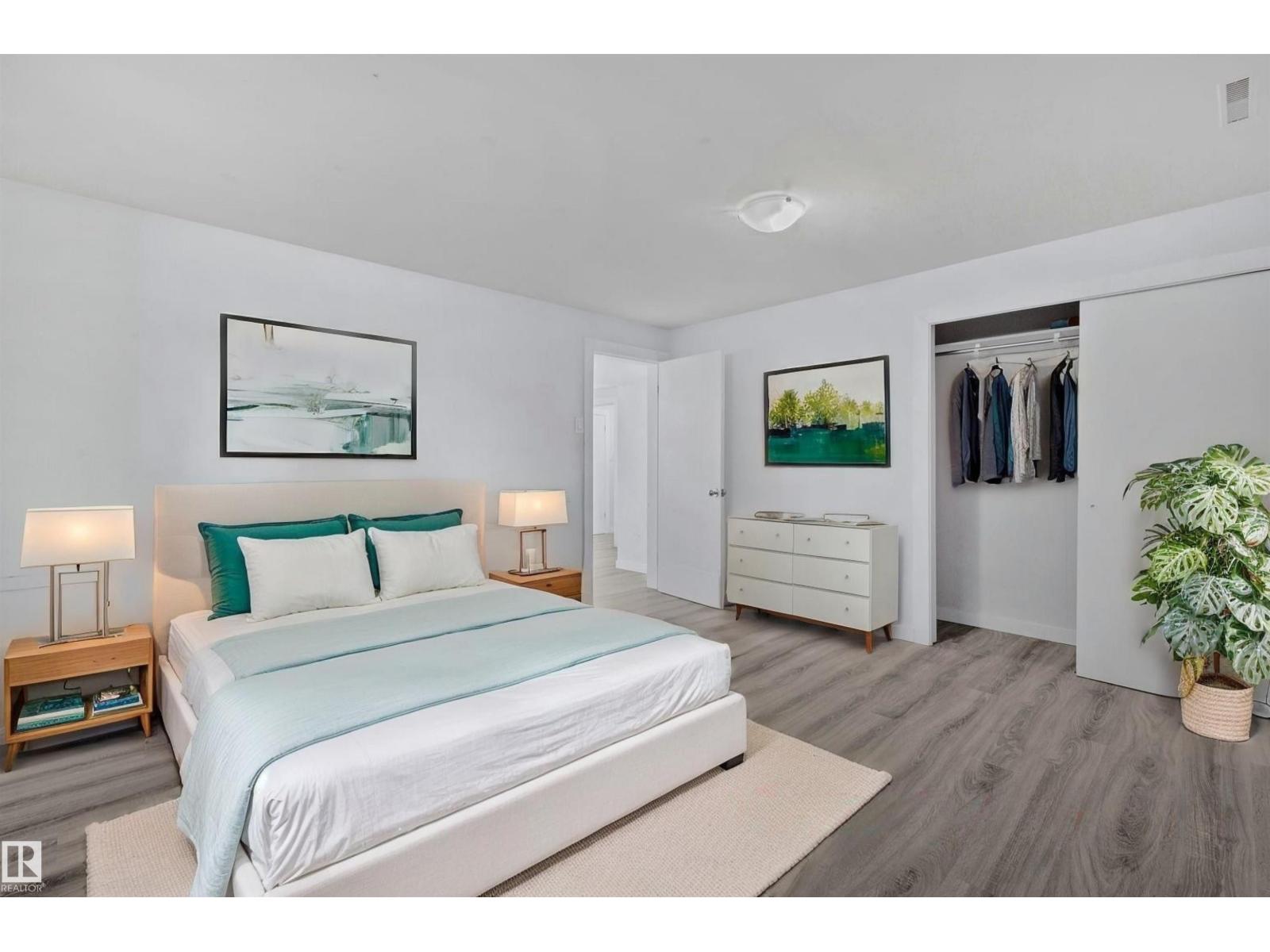 12002 37 ST NW, Edmonton