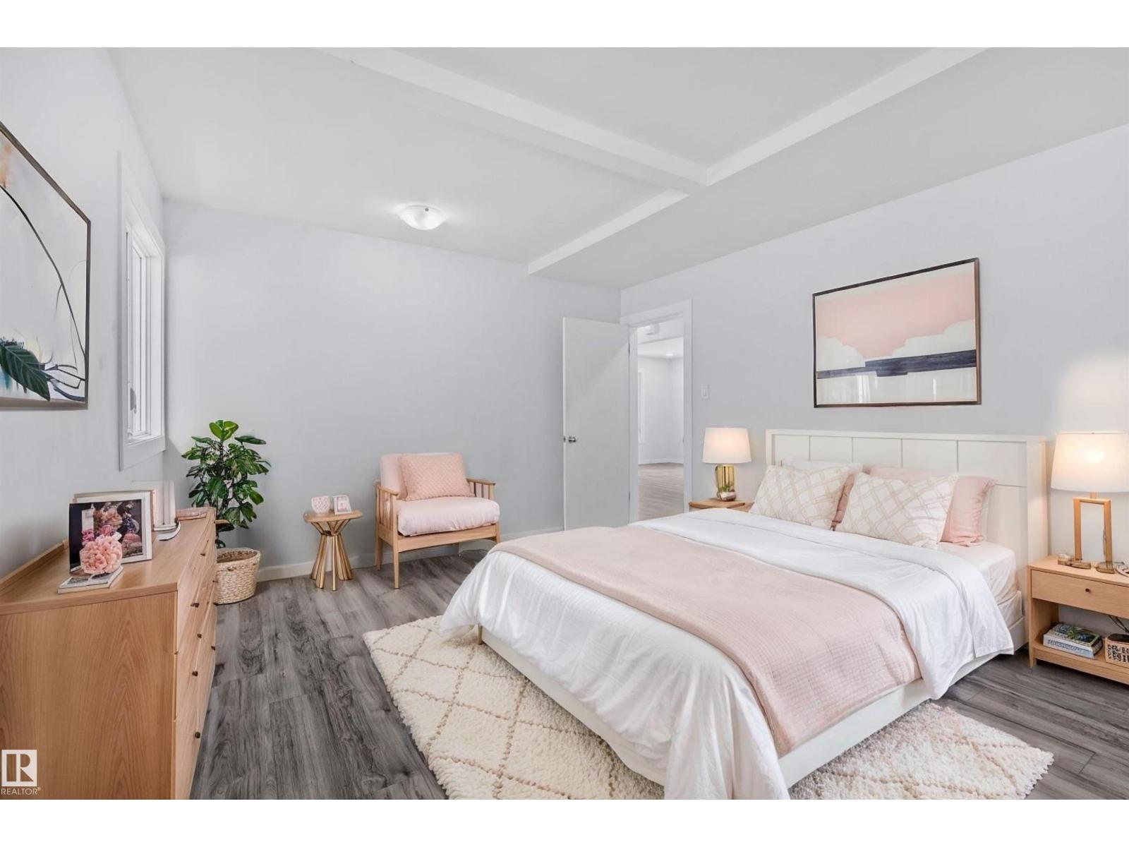 12002 37 ST NW, Edmonton