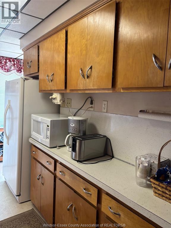 680 POINT PELEE DRIVE - 8