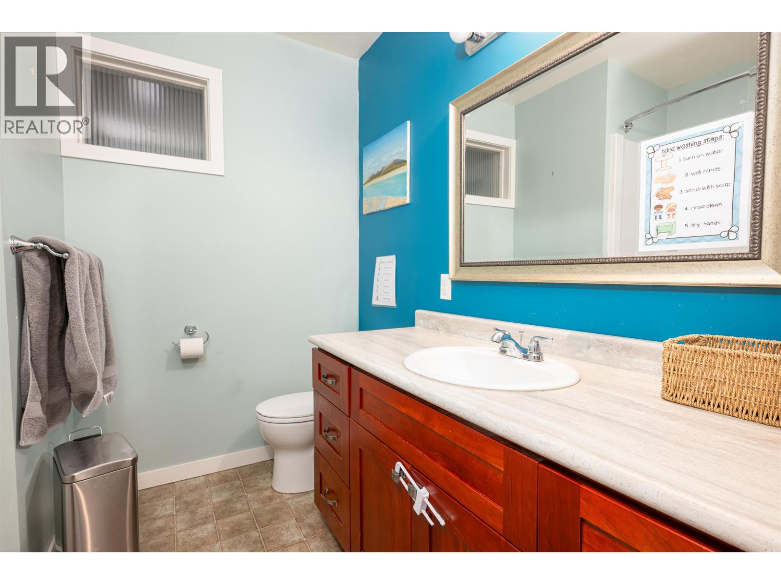 Photo 12 of 19 — 1511 ALWARD STREET · Prince George, BC