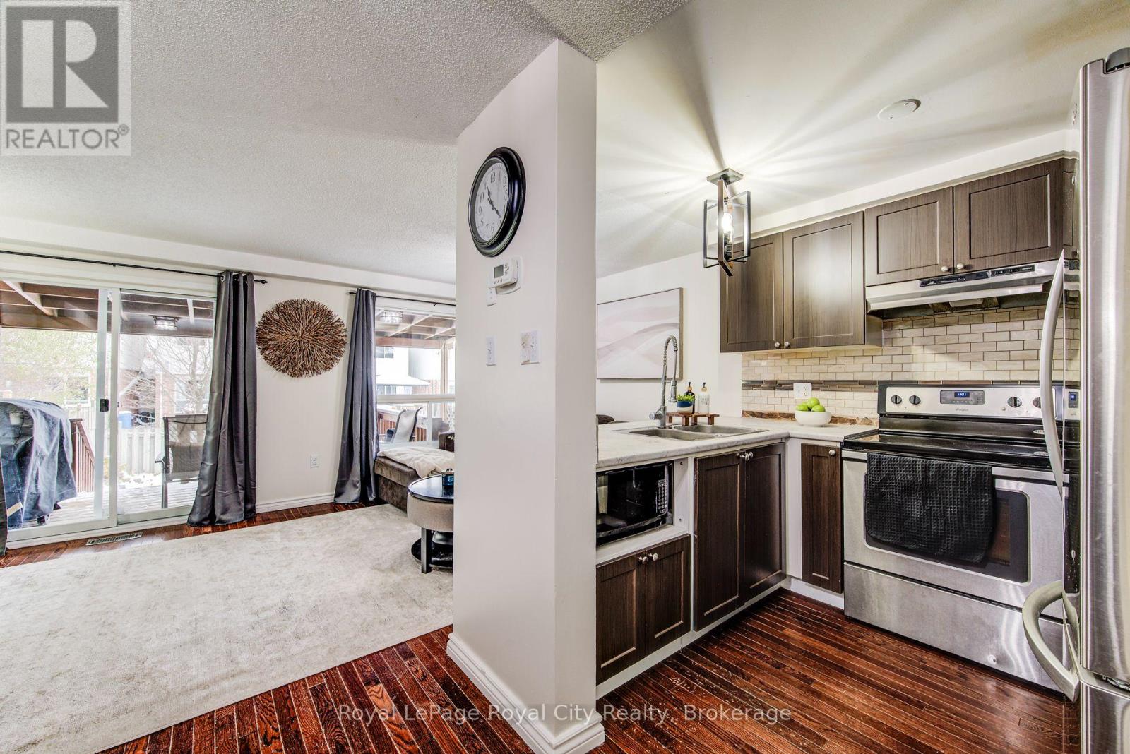 473 FLANNERY DRIVE — photo 9