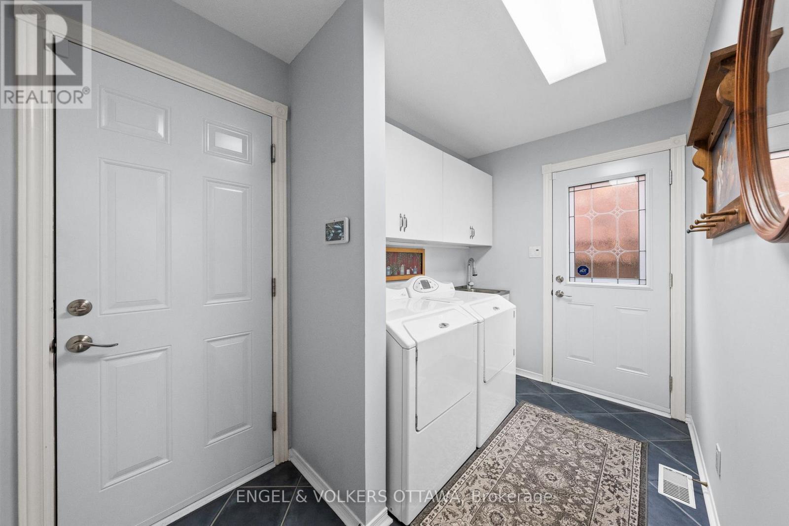 19 KIMMINS COURT — photo 18