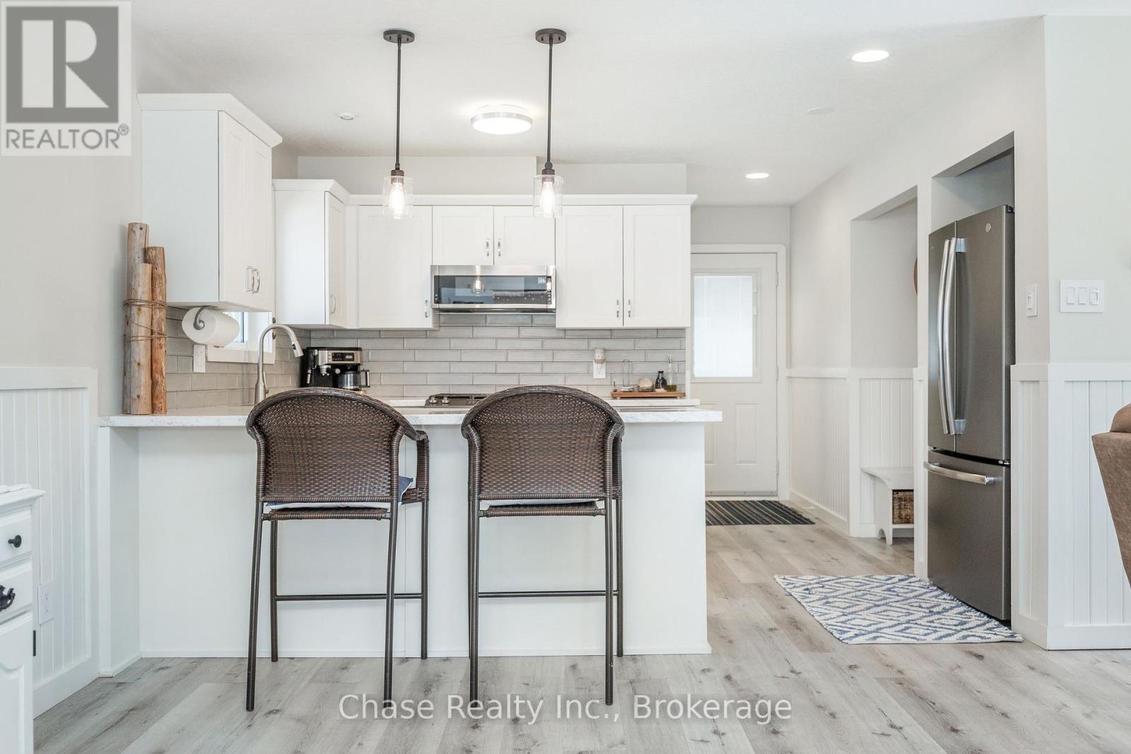 42 MADAWASKA TRAIL - 10