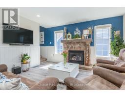 42 Madawaska Trail, Wasaga Beach, ON L9Z1X7 Photo 13