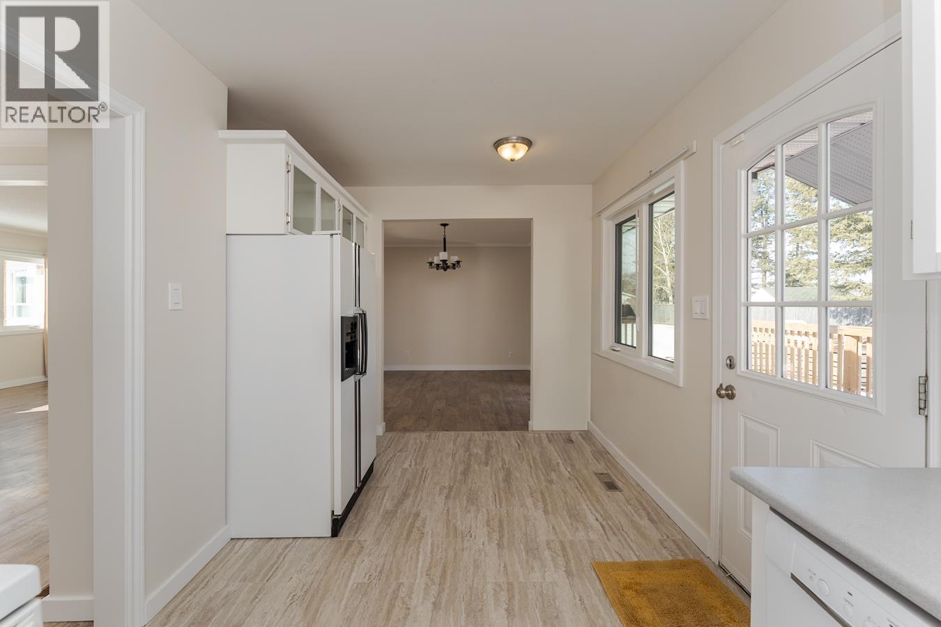 1450 FRASER CRESCENT - 14