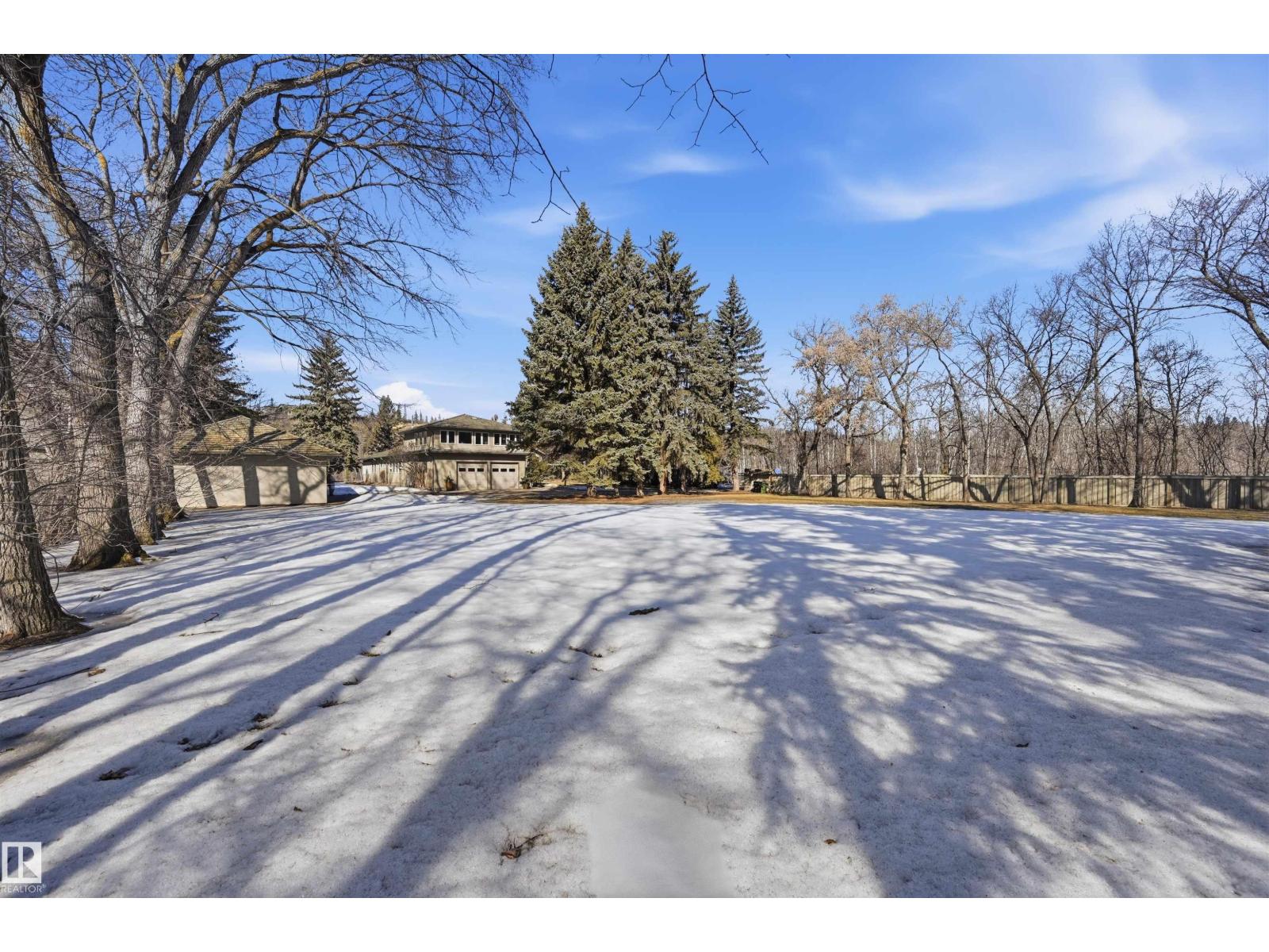 15625 WHITEMUD RD NW, Edmonton