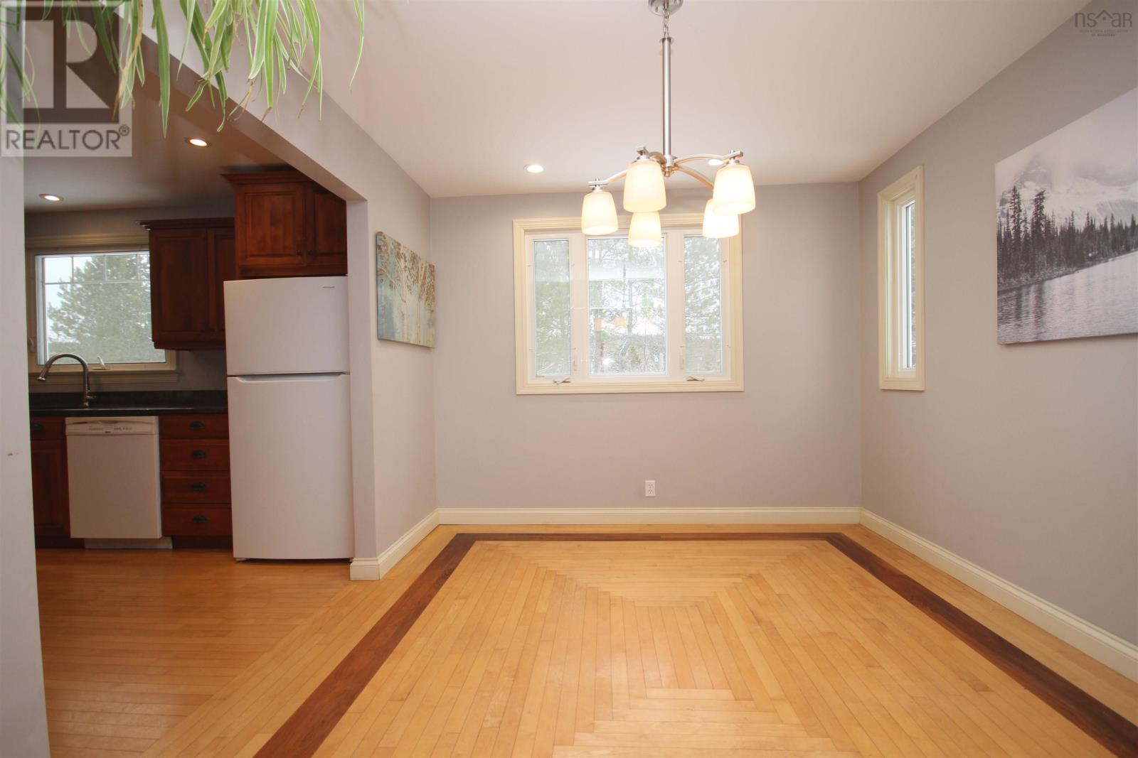 Property 16 of 47 of 26 MacQuarrie Drive