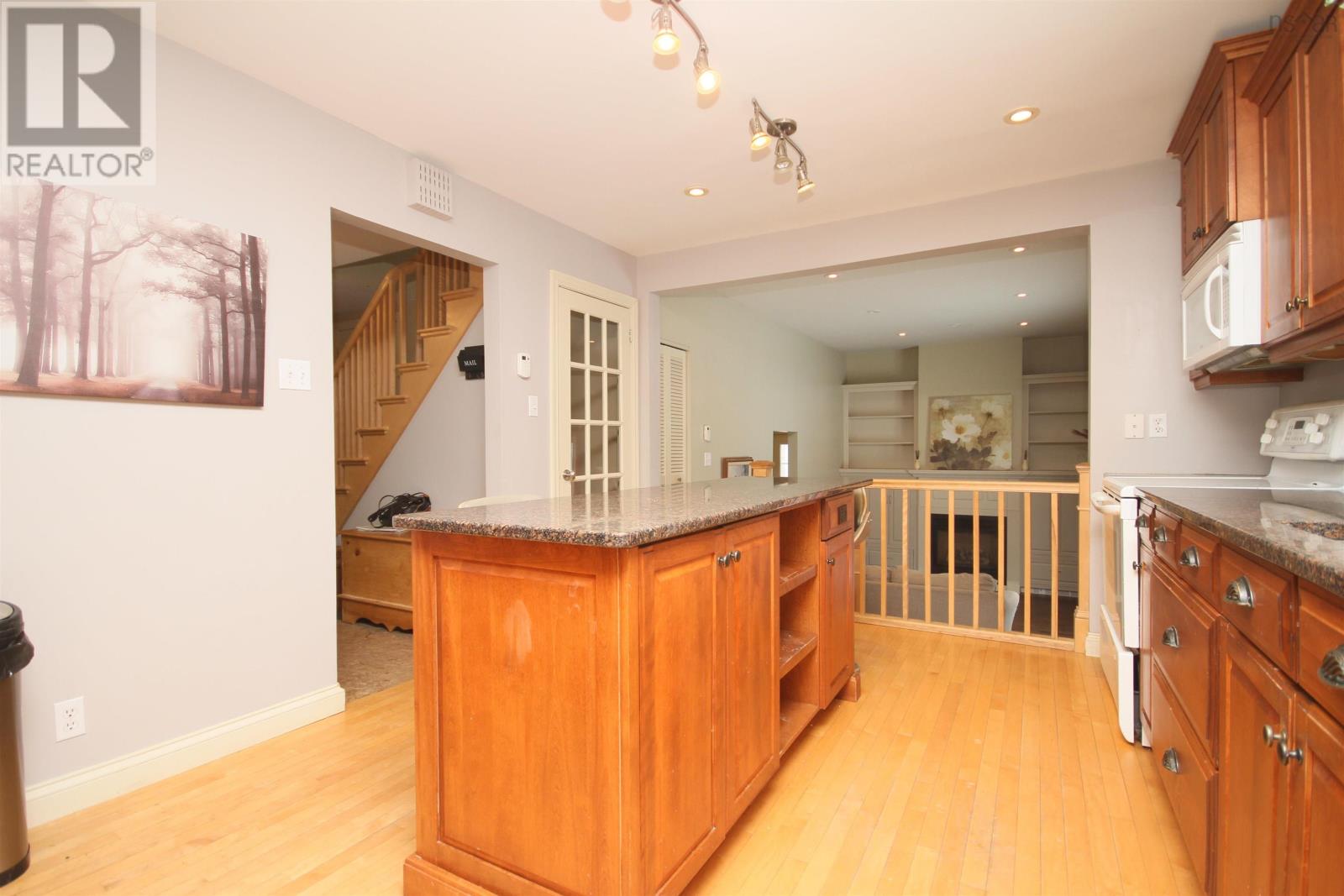 Property 20 of 47 of 26 MacQuarrie Drive