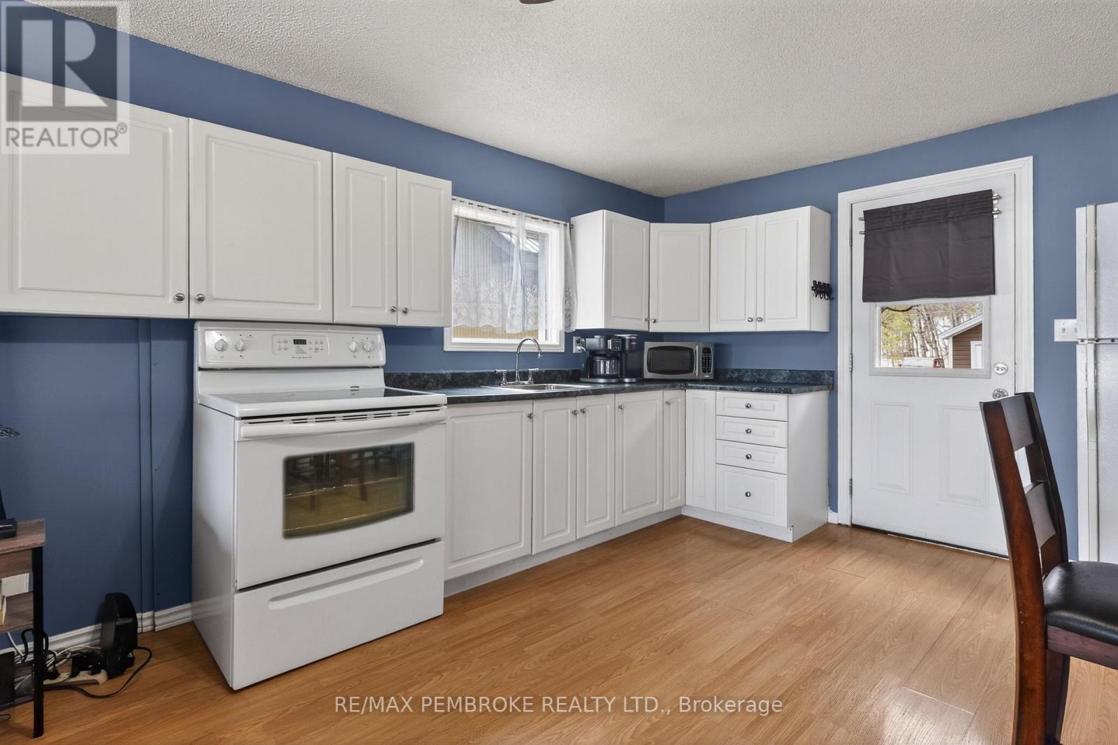 80 MACGREGOR BAY TRAIL - 35