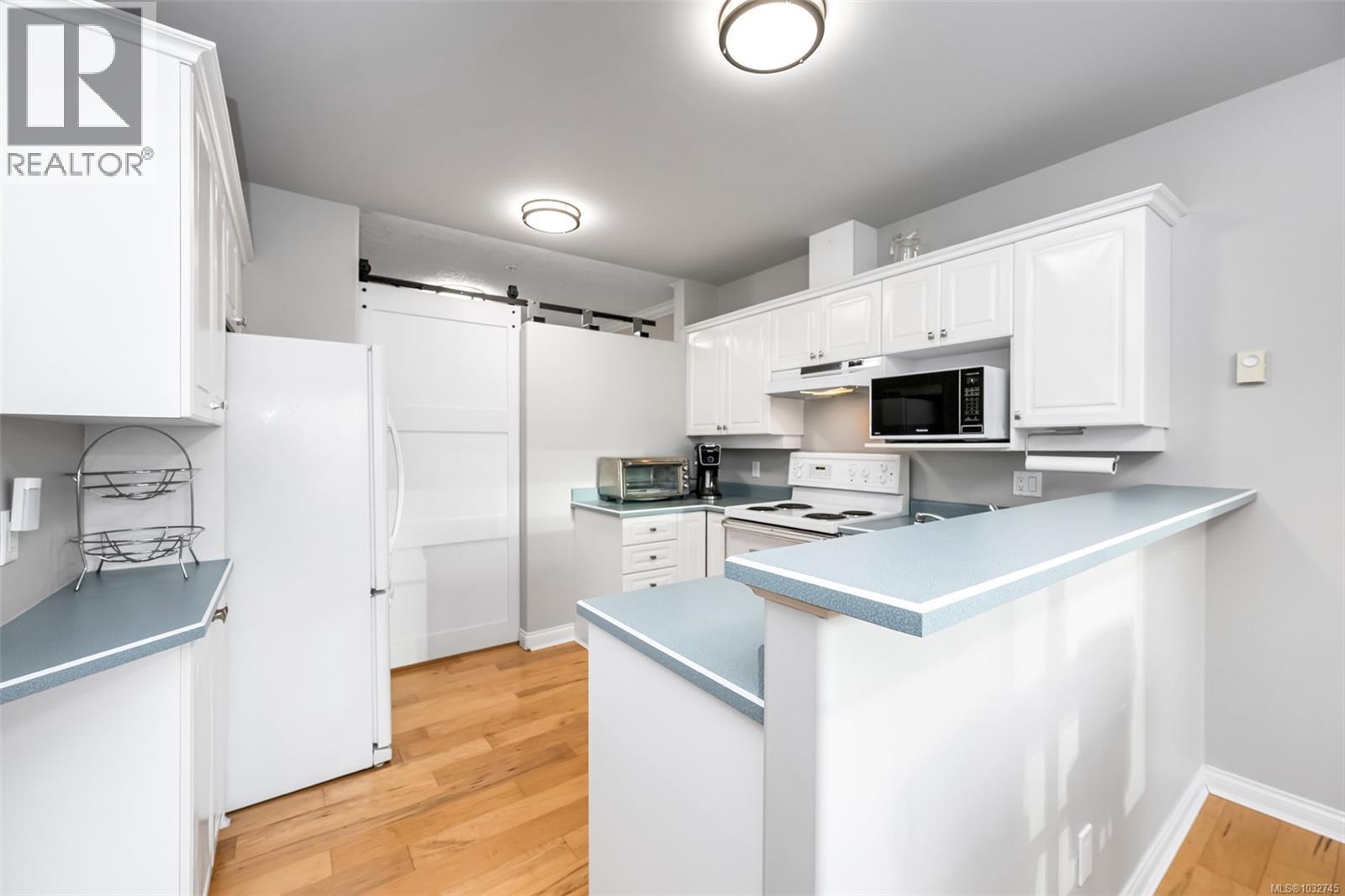 306 405 Quebec St, Victoria