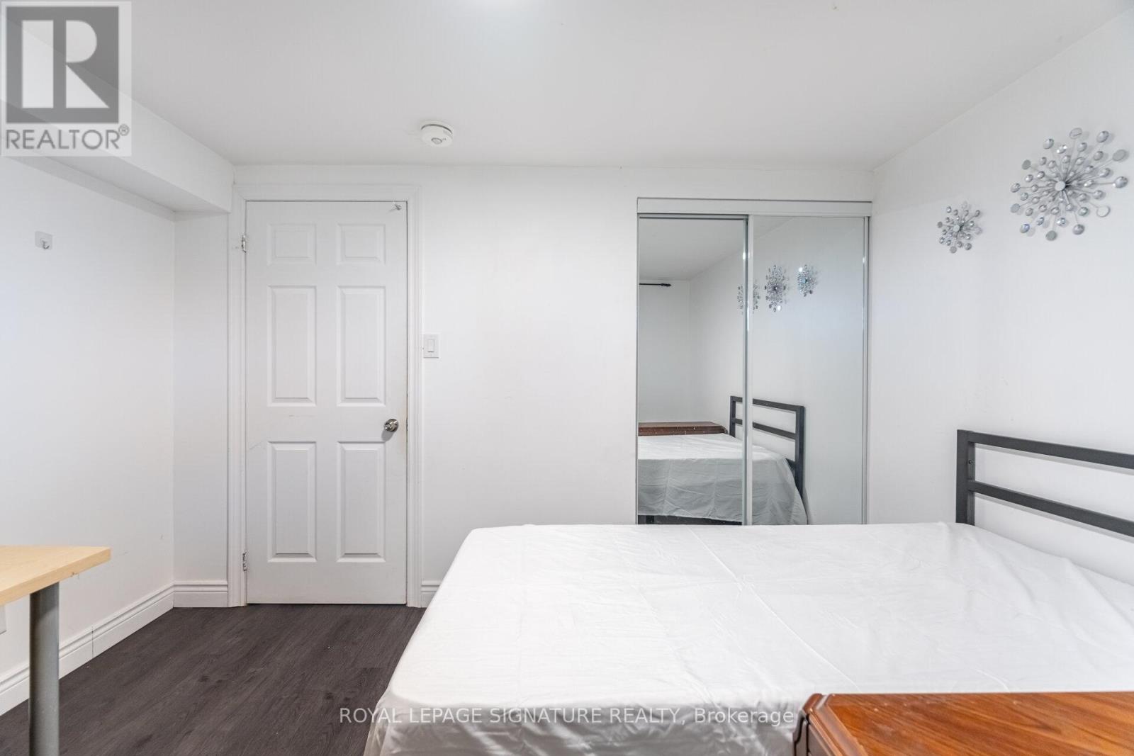 406 TAMARACK DRIVE - 31