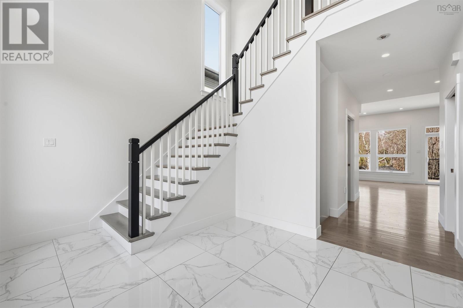 Property 2 of 47 of 321 Transom Drive