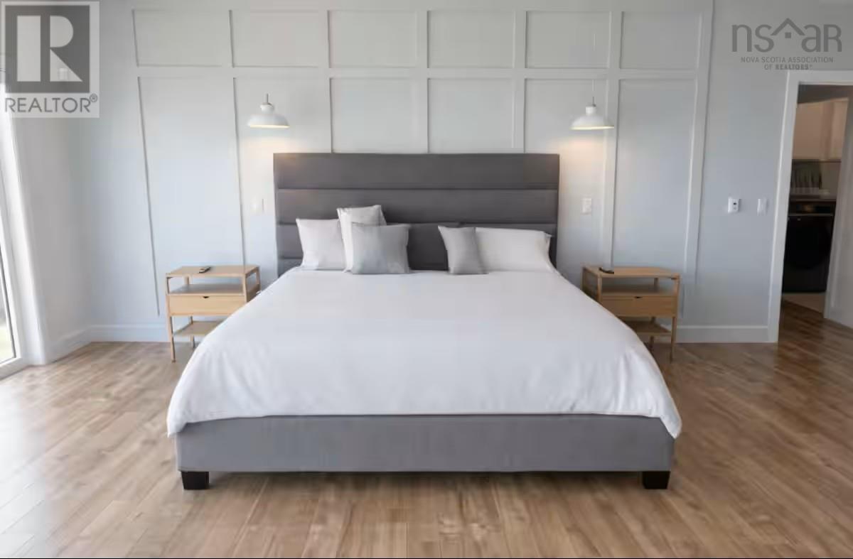 Property 20 of 42 of 107 Amelinda Crescent, 105 Amelinda Crescent