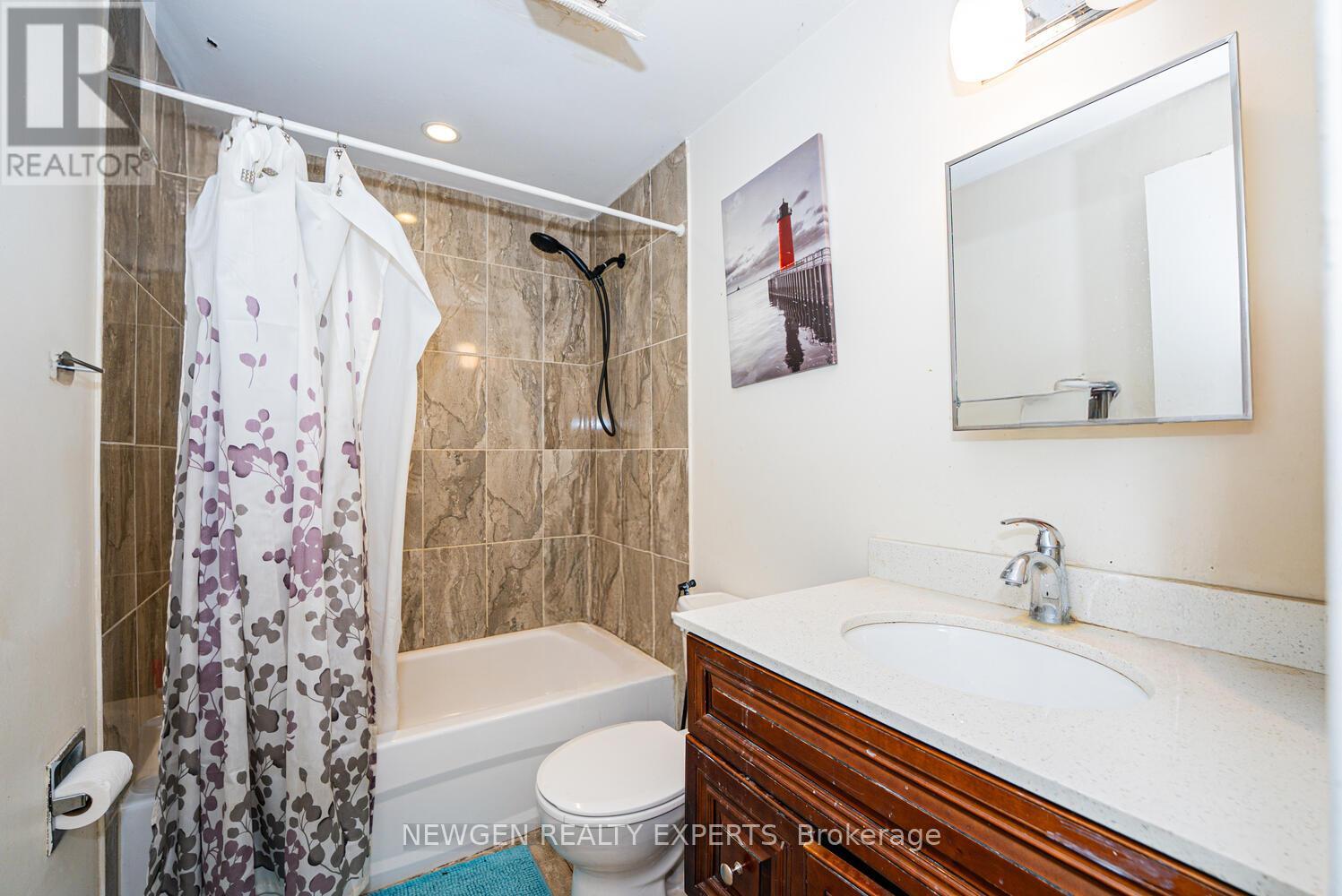 1 JACOBS SQUARE - 19