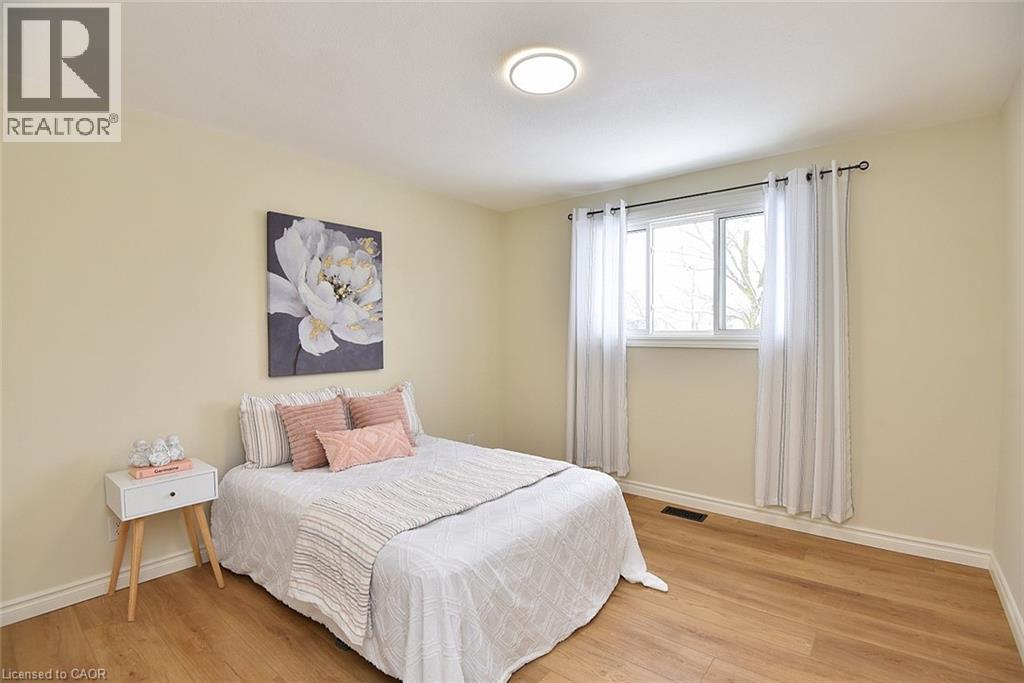 47 ODESSA Street, Stoney Creek, Ontario, L8J1A3 — Photo 12