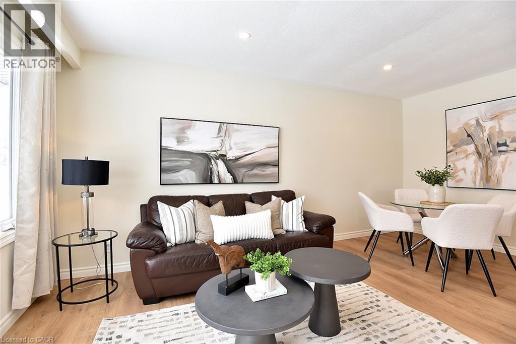 47 ODESSA Street, Stoney Creek, Ontario, L8J1A3 — Photo 4